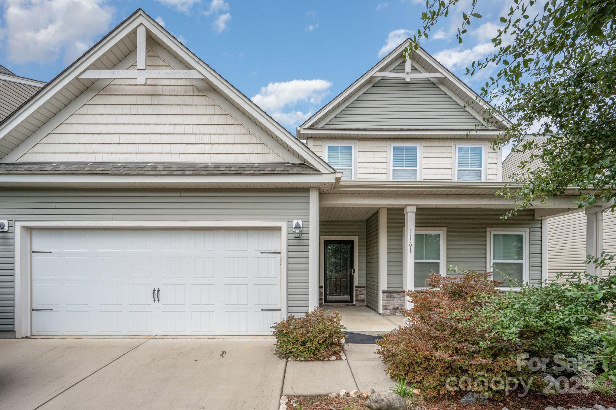 1161 Bannockburn Avenue Property Photo 1