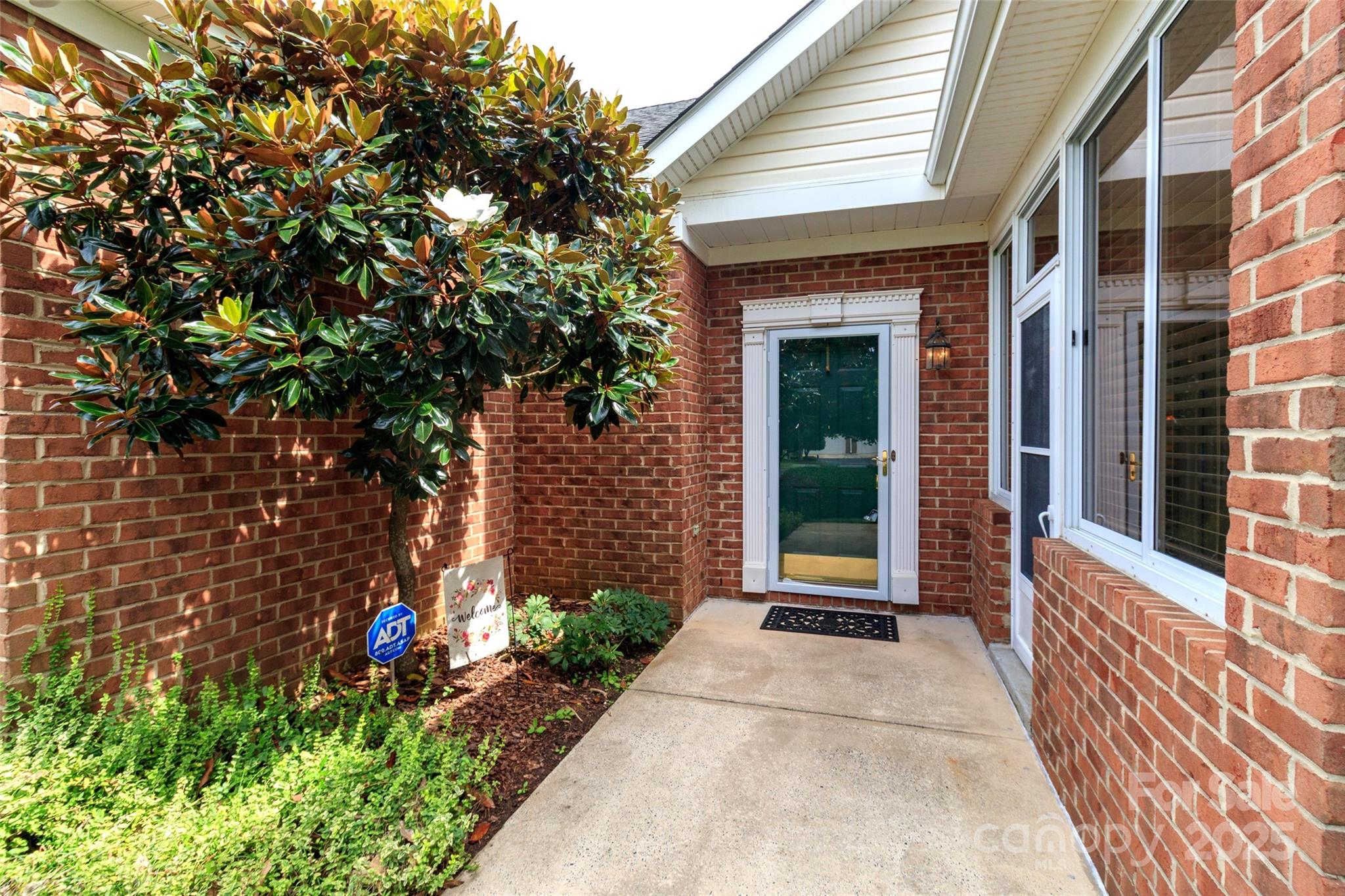 8311 Olde Troon Drive Property Photo 2