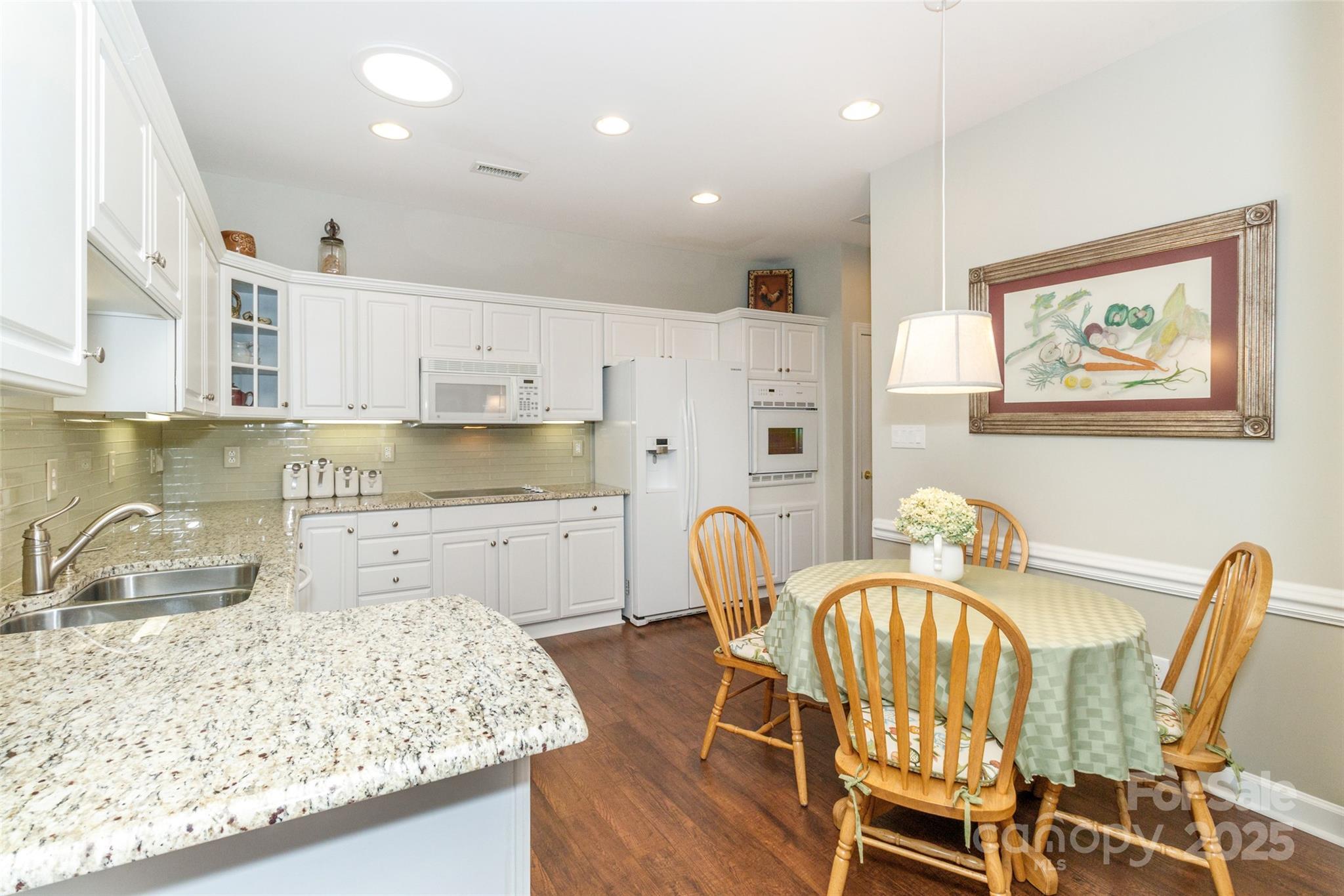 8311 Olde Troon Drive Property Photo 3