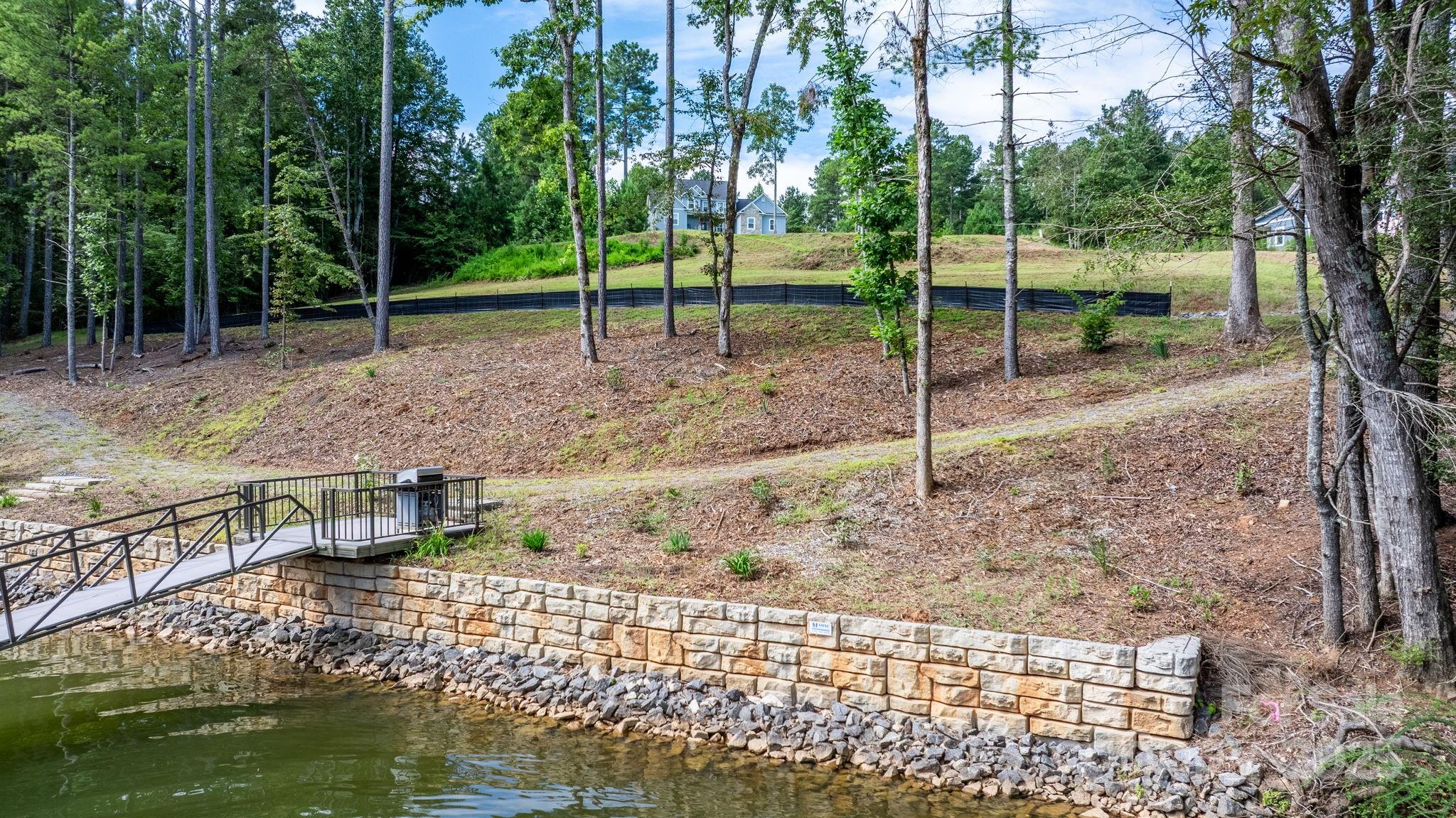 1408 Lake Vista Drive 11/12 Property Photo 6