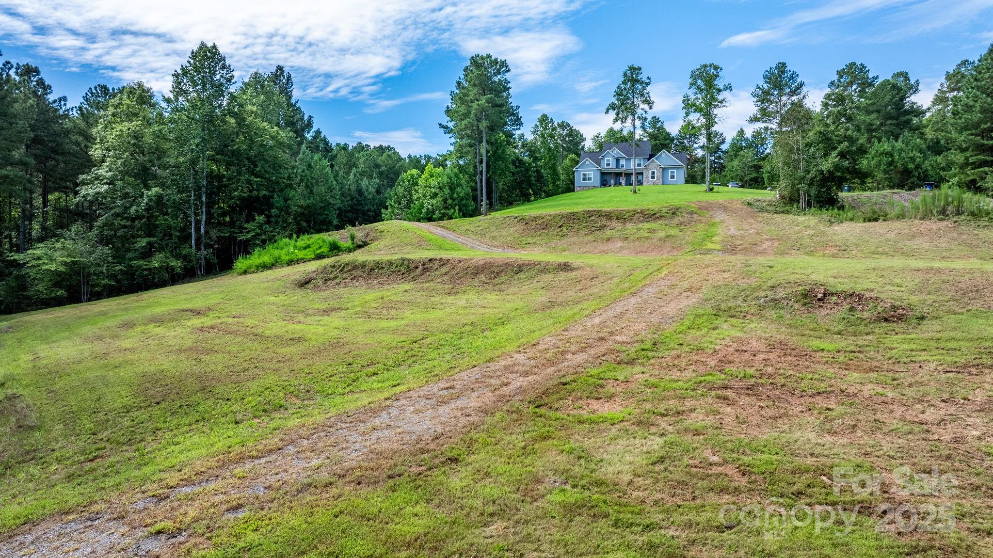 1408 Lake Vista Drive 11/12 Property Photo 7