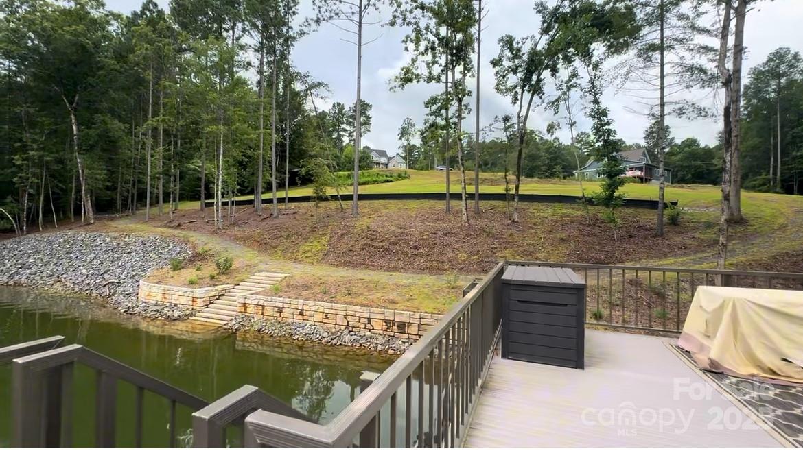 1408 Lake Vista Drive 11/12 Property Photo 15