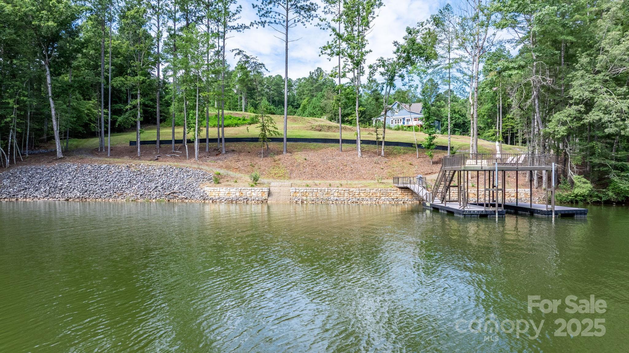 1408 Lake Vista Drive 11/12 Property Photo 17