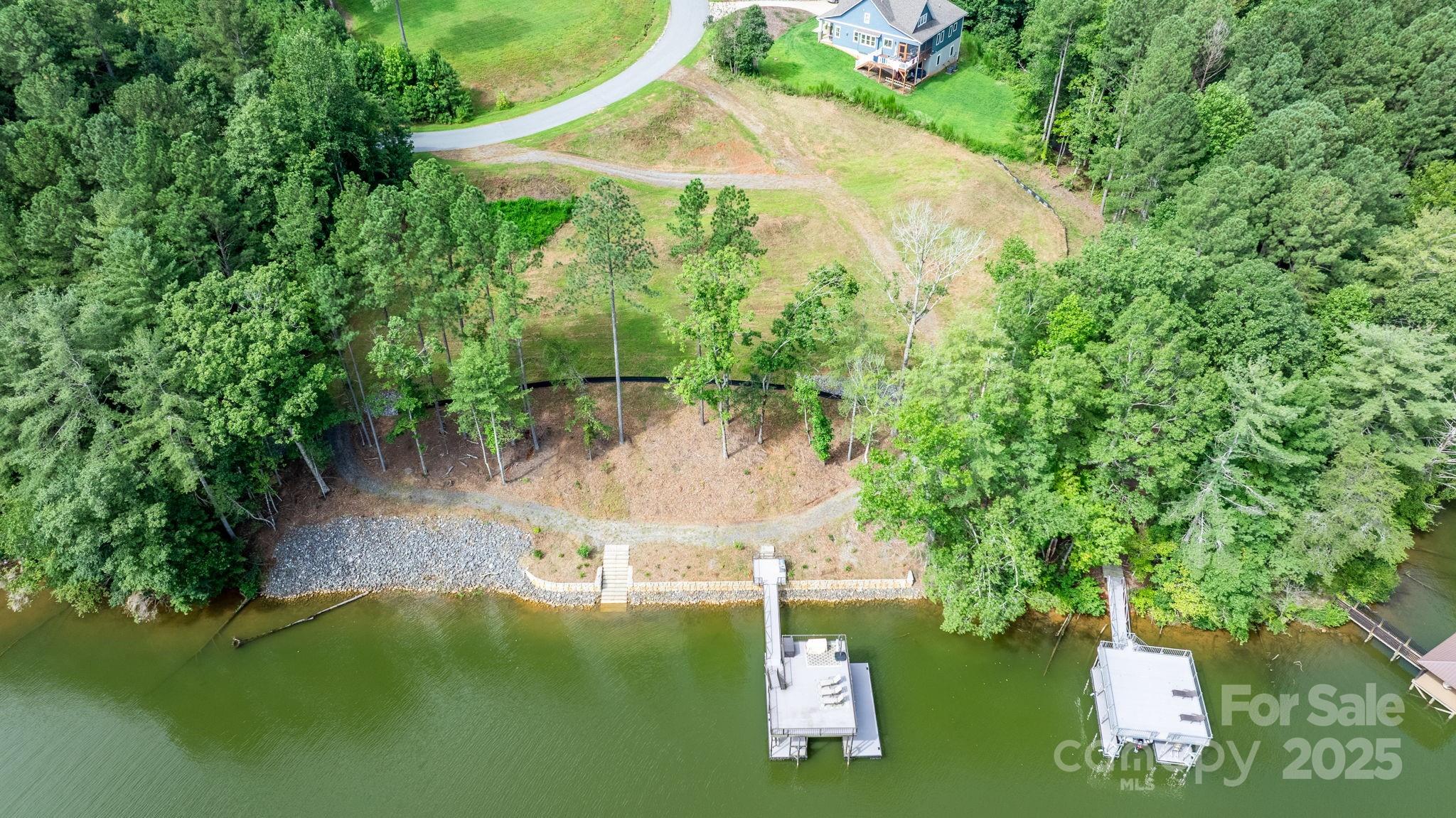 1408 Lake Vista Drive 11/12 Property Photo 25