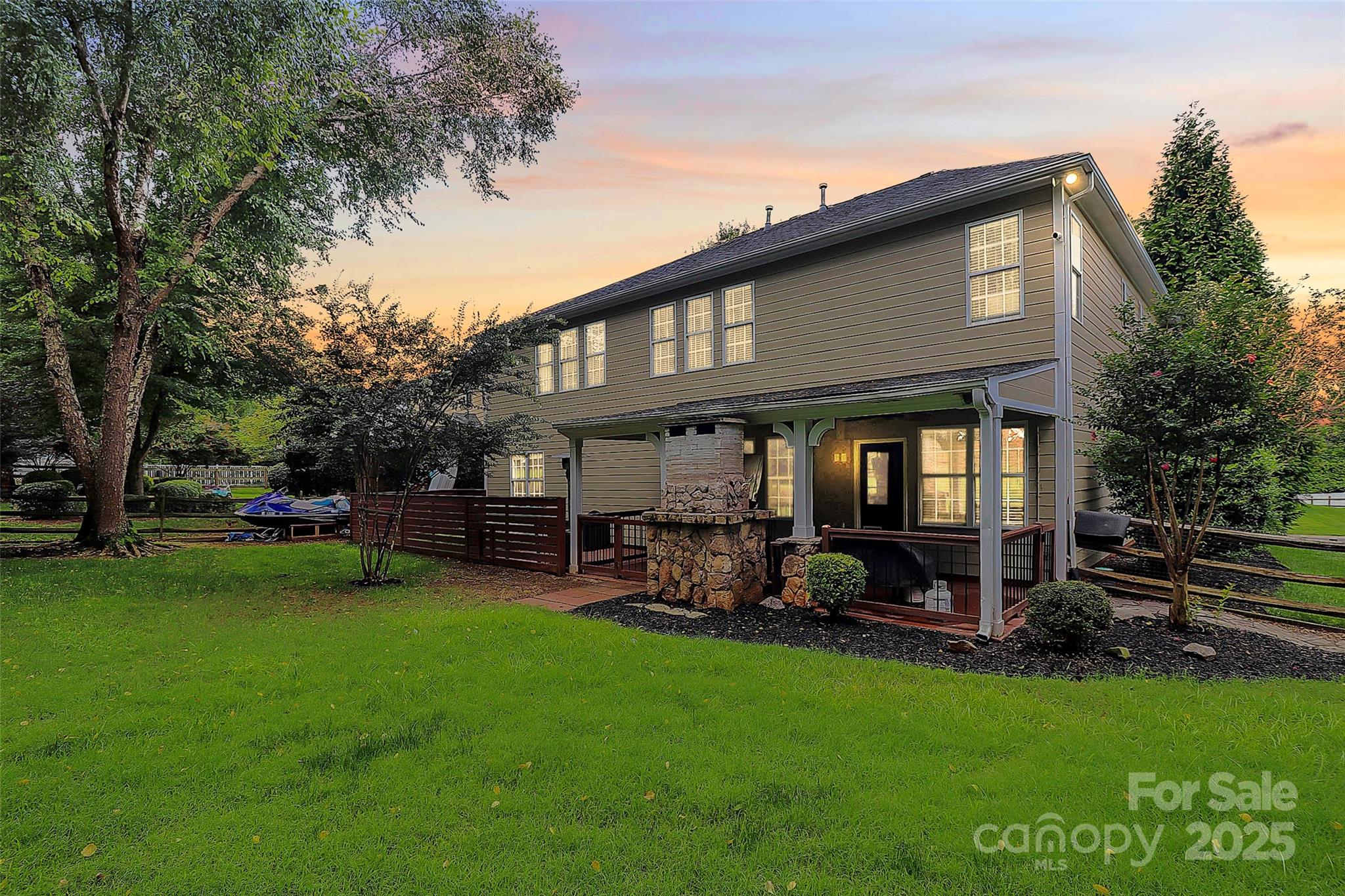 119 Middleton Place 184 Property Photo 37