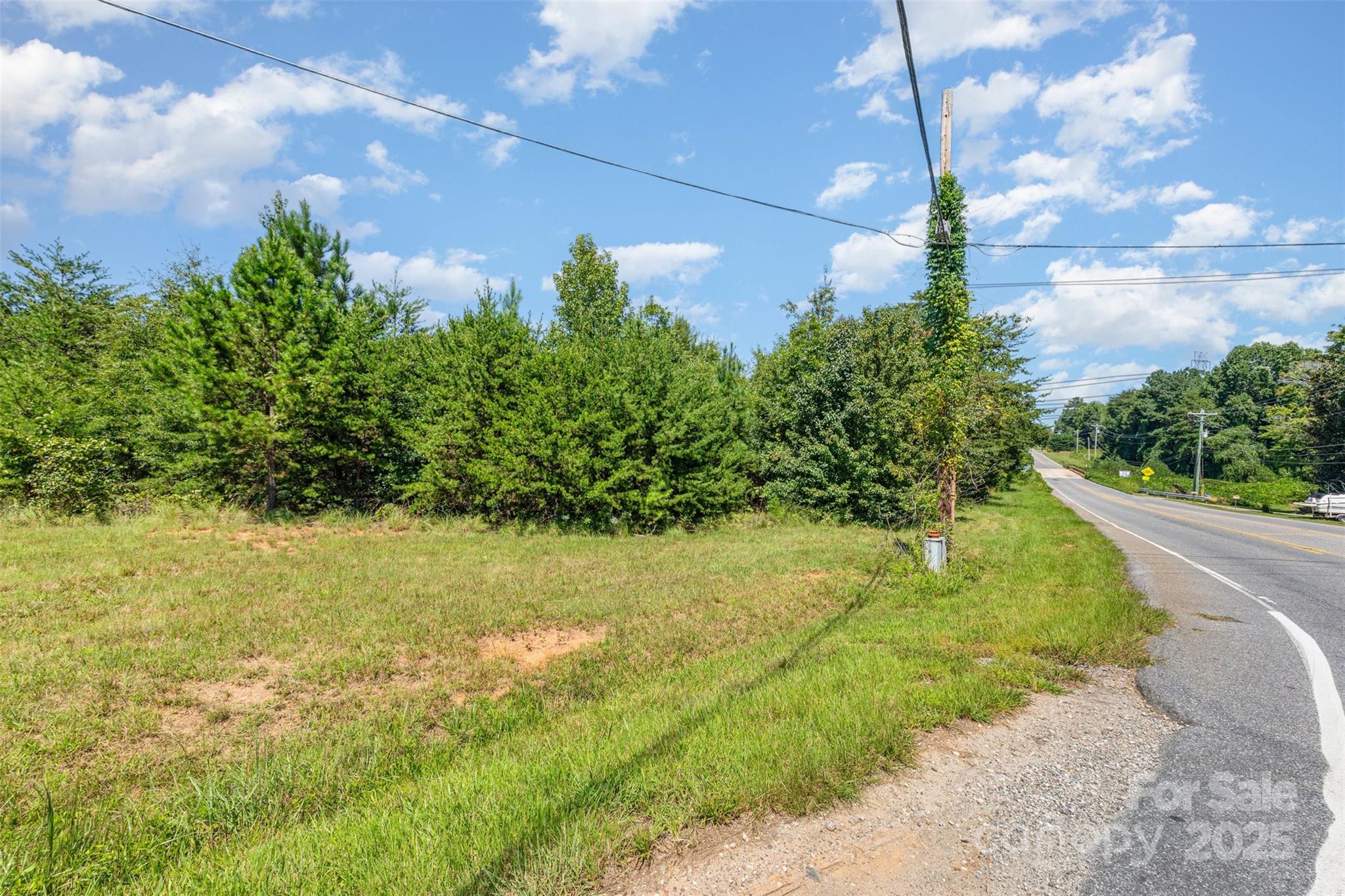 000 Slanting Bridge Road Property Photo 14