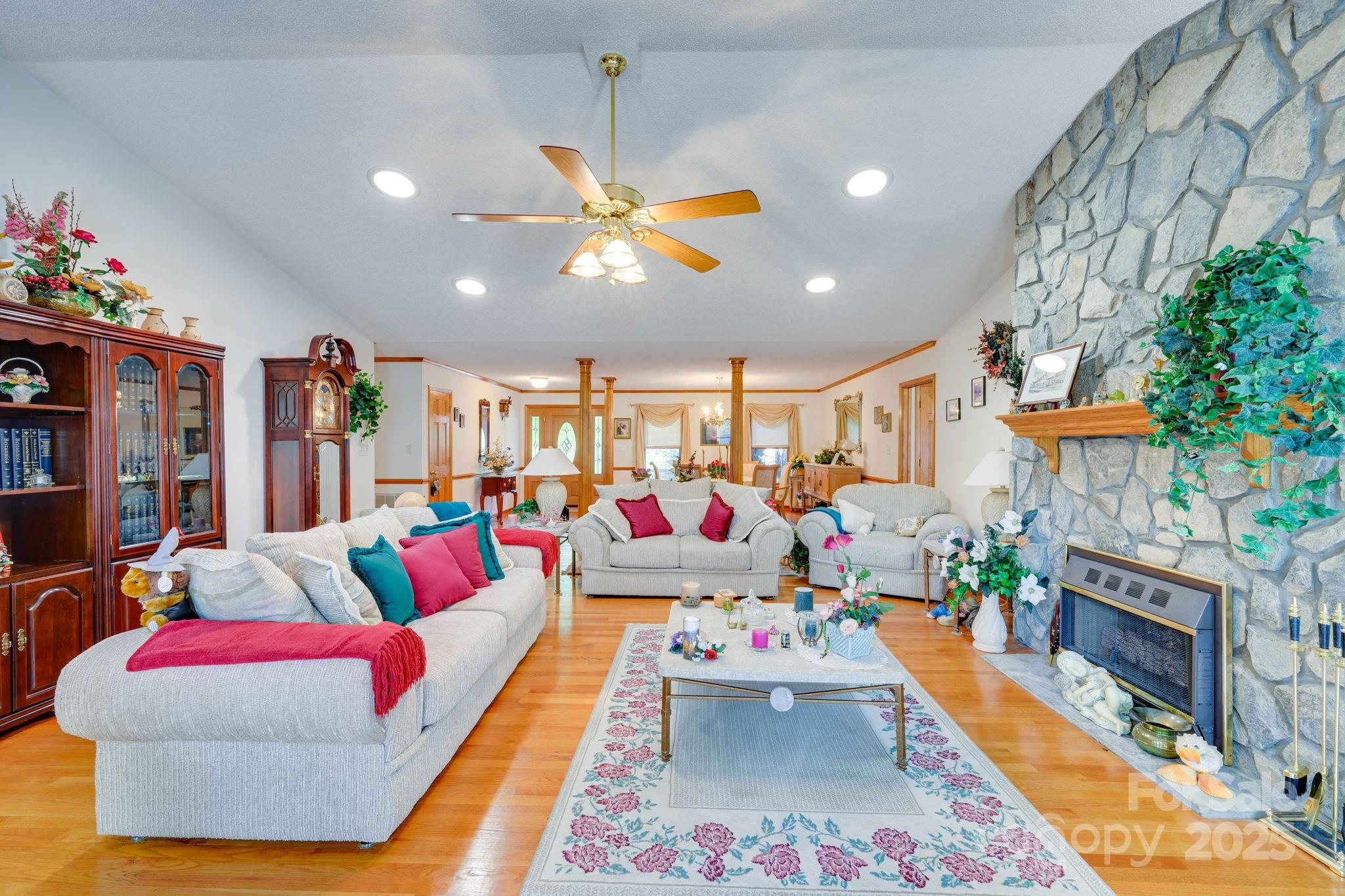 3132 Fox Den Circle Property Photo 24