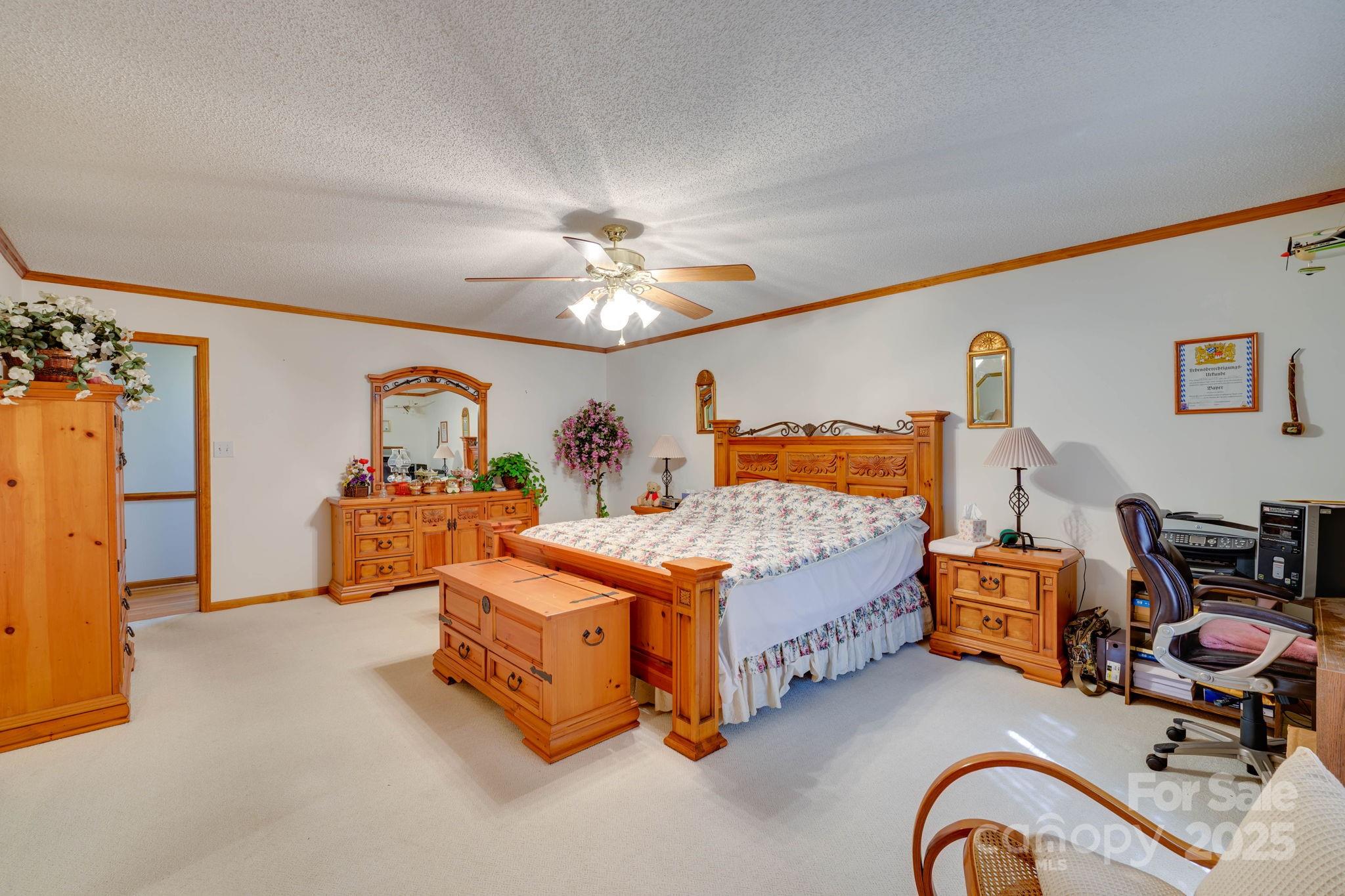 3132 Fox Den Circle Property Photo 29