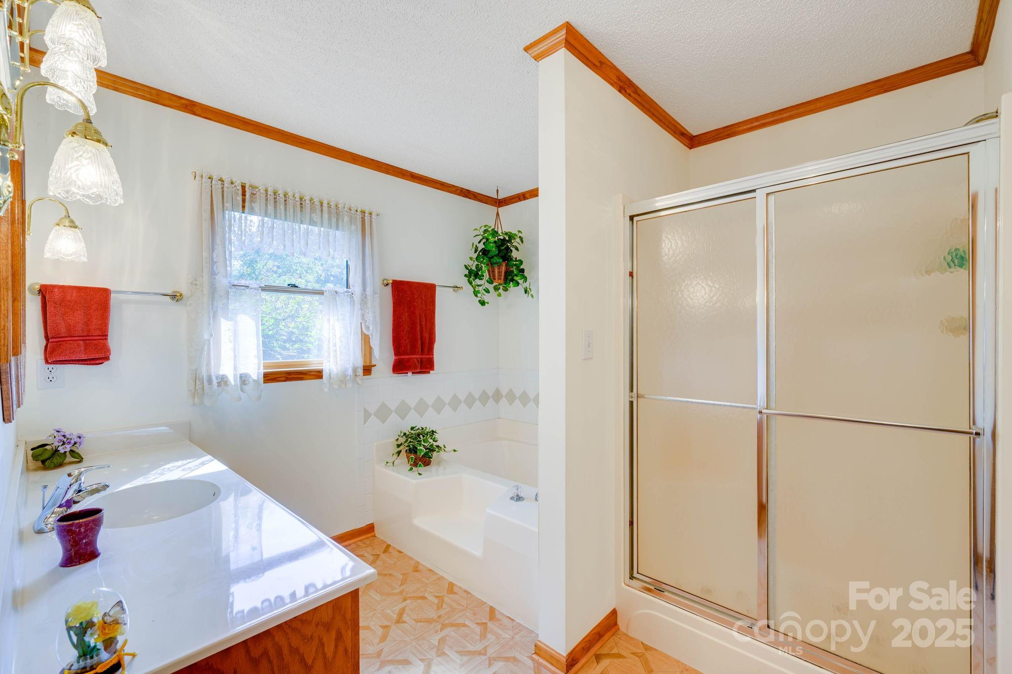 3132 Fox Den Circle Property Photo 33