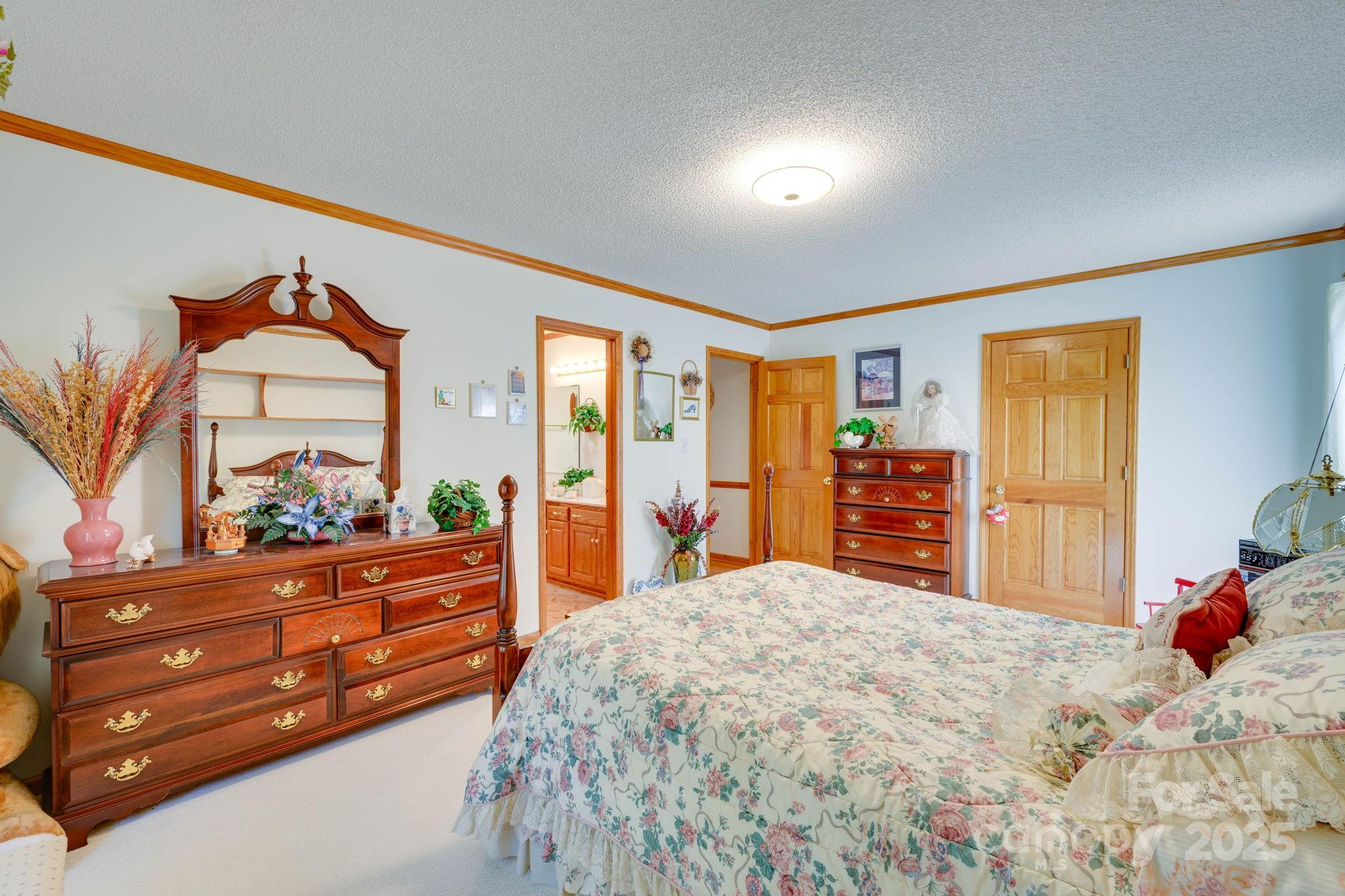 3132 Fox Den Circle Property Photo 34