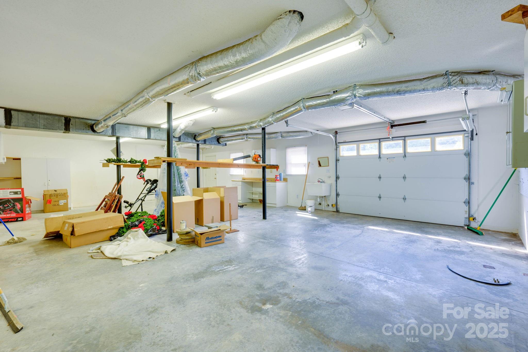 3132 Fox Den Circle Property Photo 44