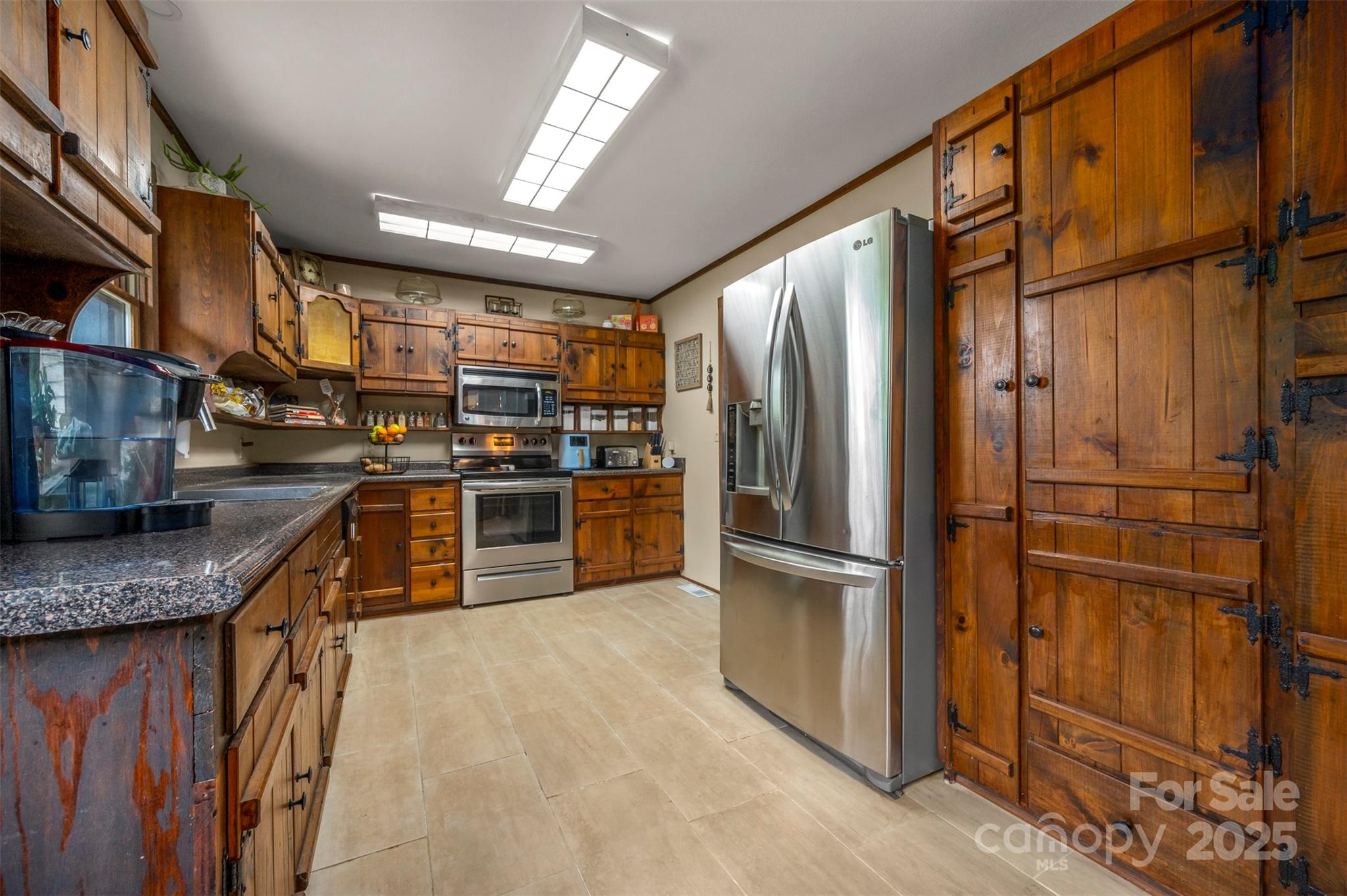 307 Owl Hollow Road Property Photo 4