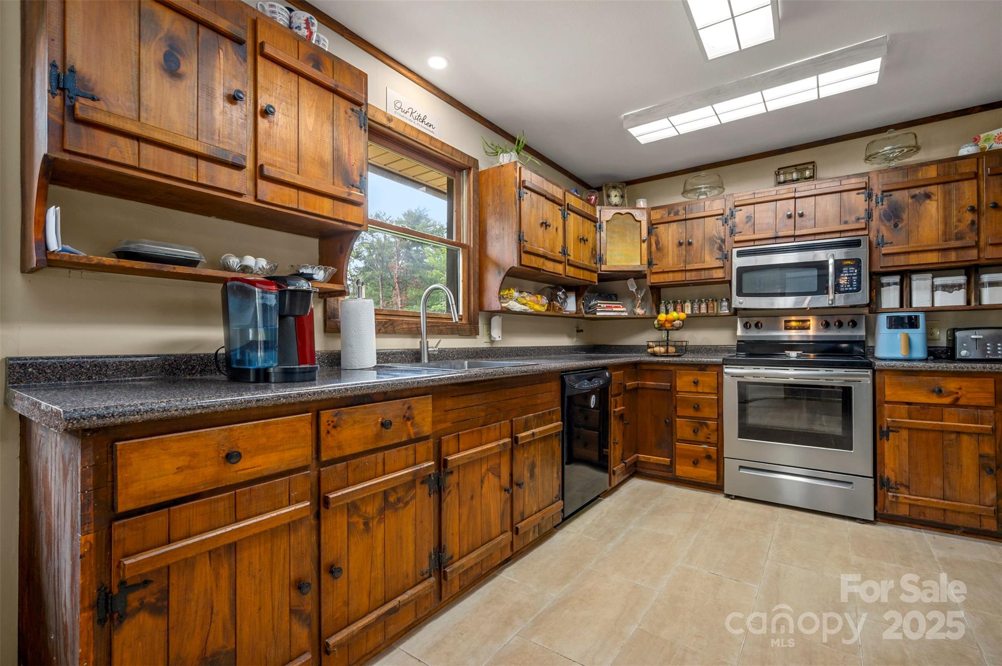307 Owl Hollow Road Property Photo 5