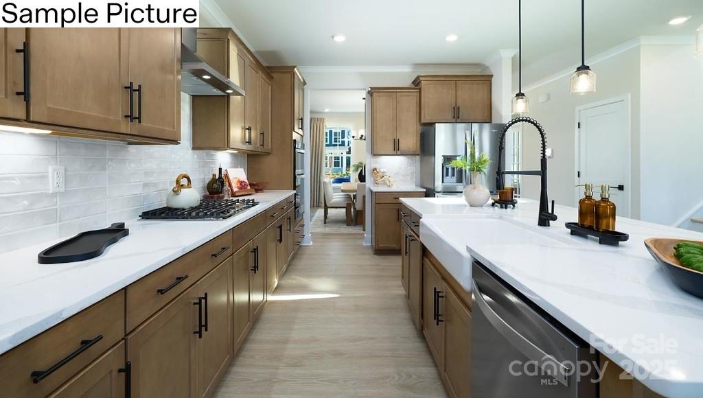 243 Miramar Drive Property Photo 8