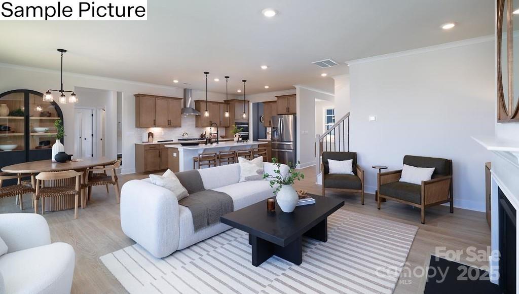 243 Miramar Drive Property Photo 18