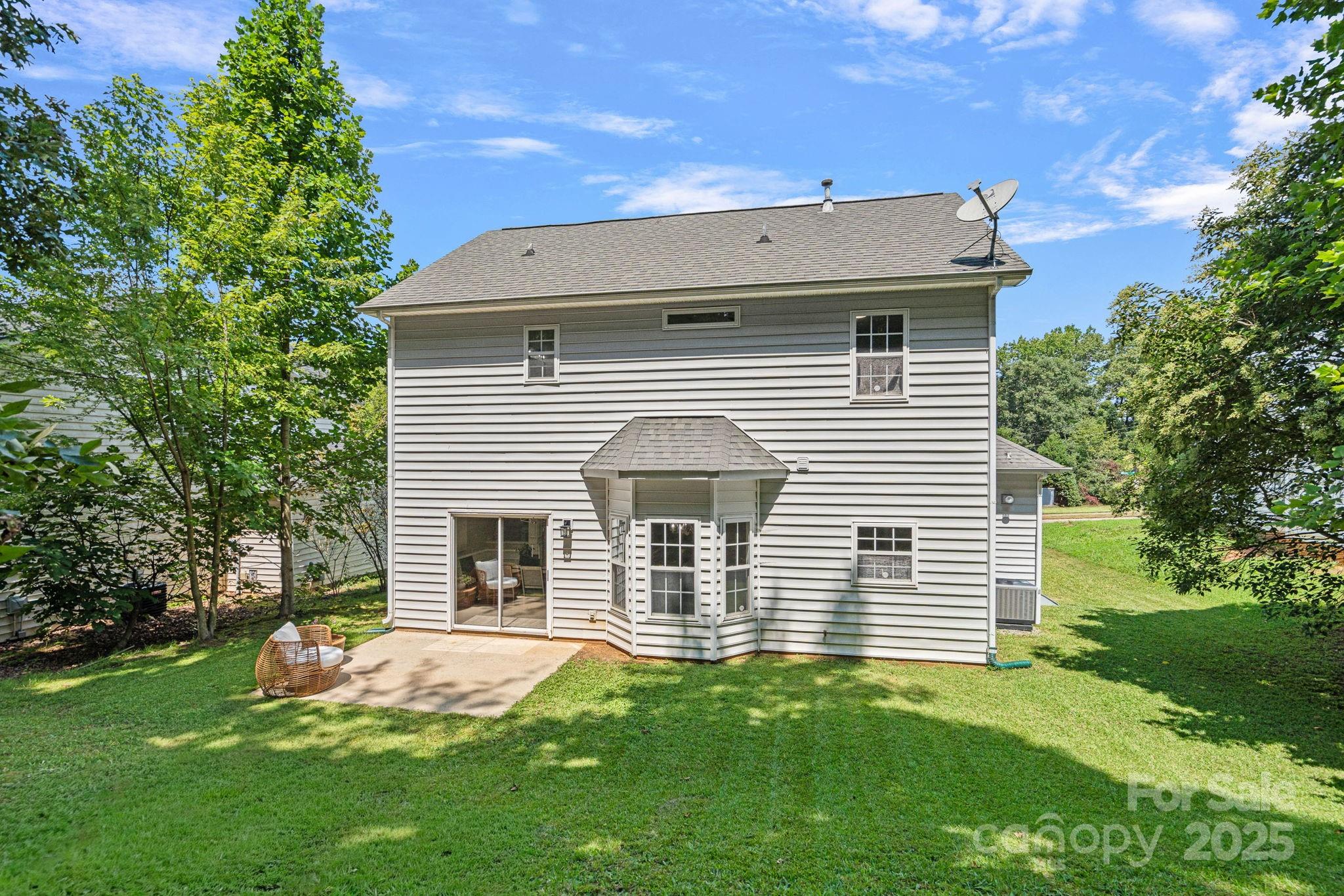 7528 Grabill Drive Property Photo 22