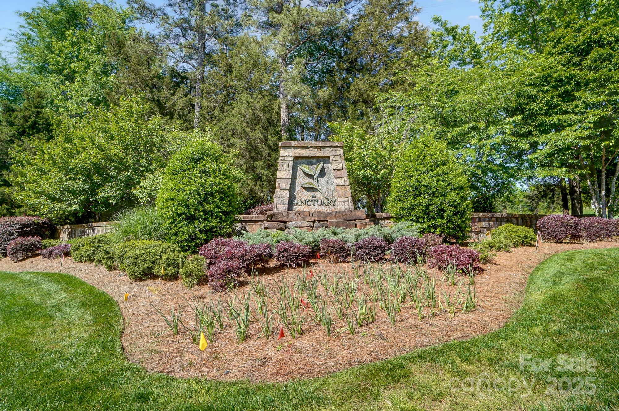 10629 Island Point Road Property Photo 1