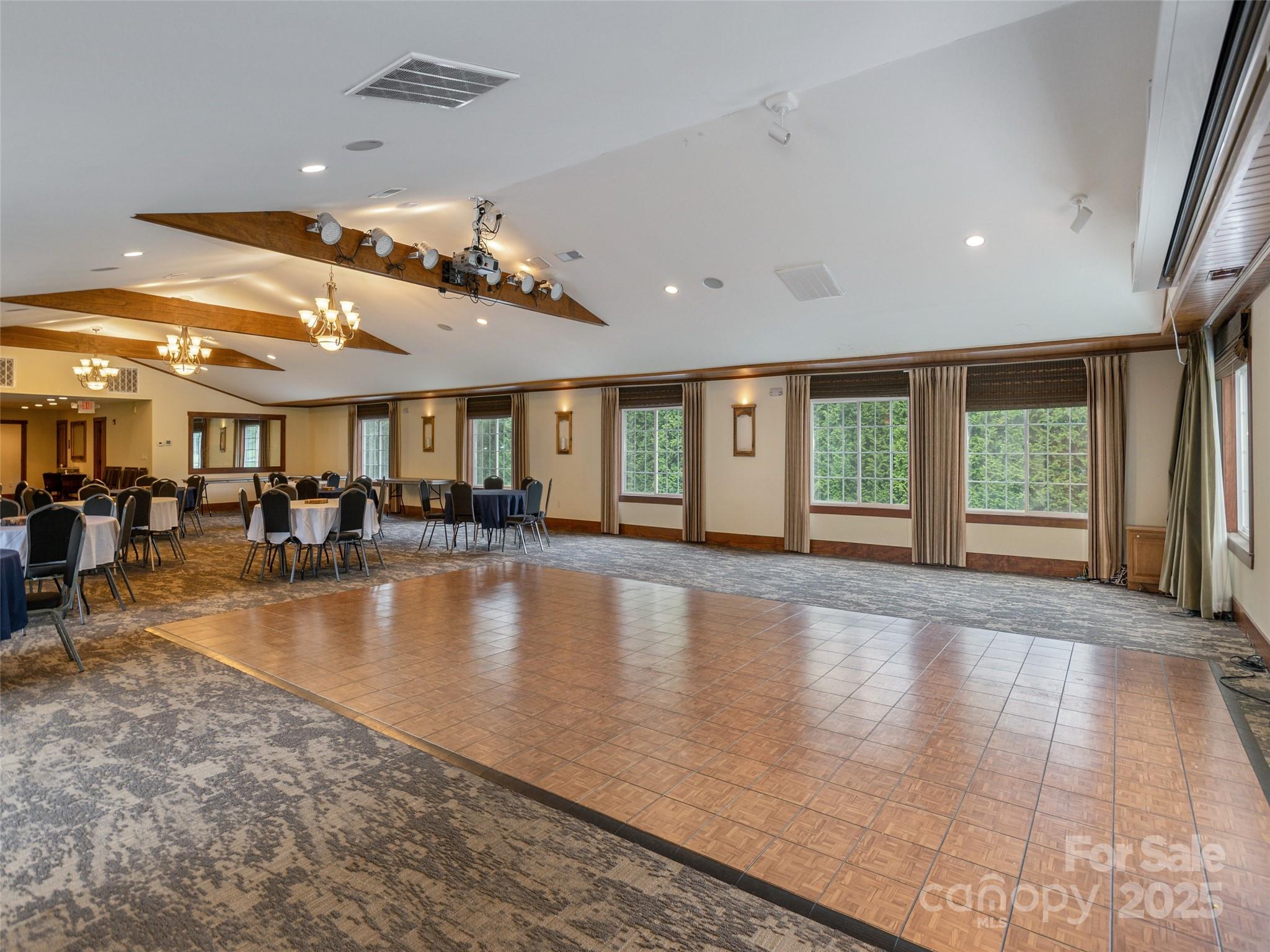 8826 Boylston Highway Property Photo 8