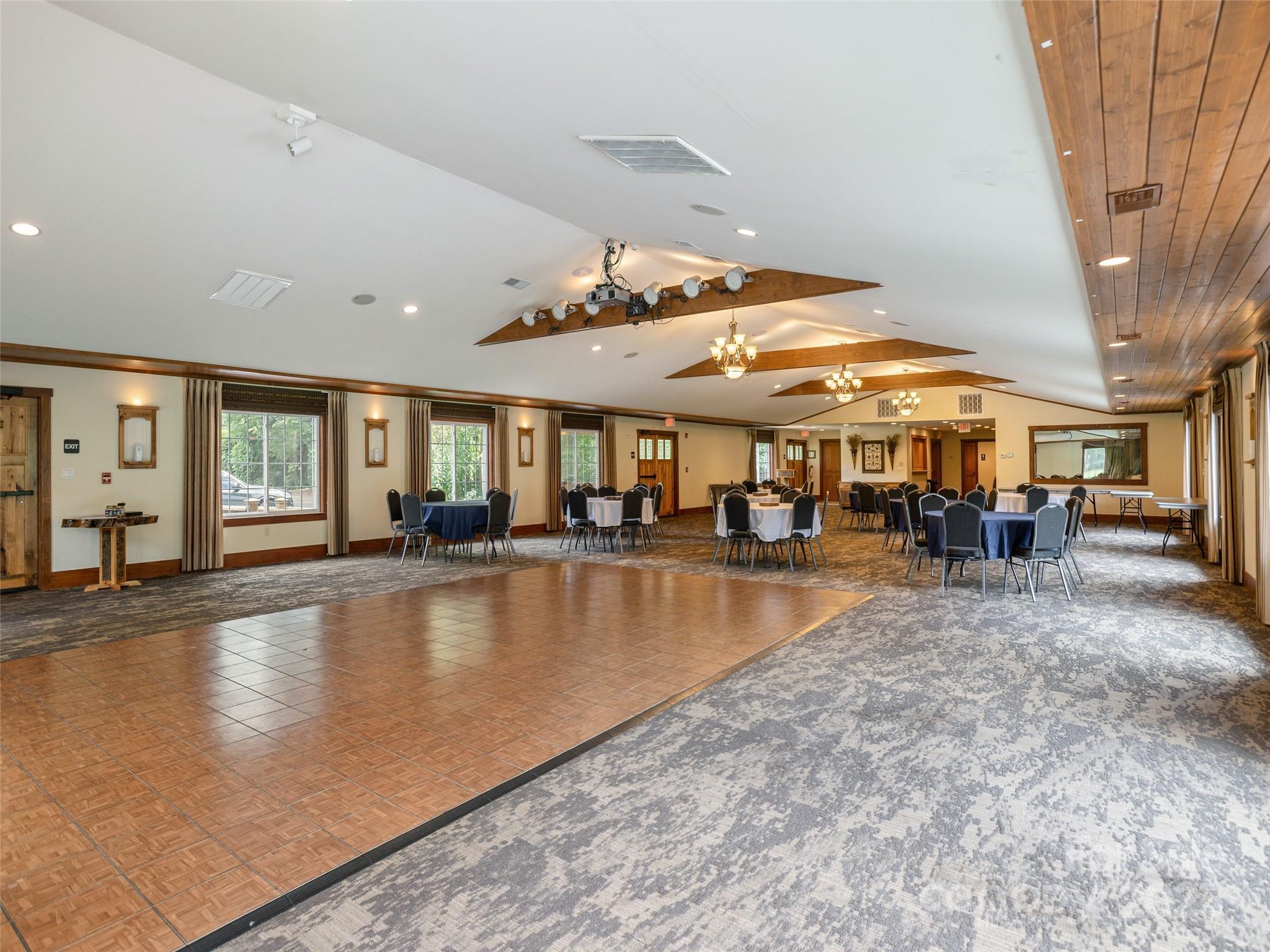 8826 Boylston Highway Property Photo 9