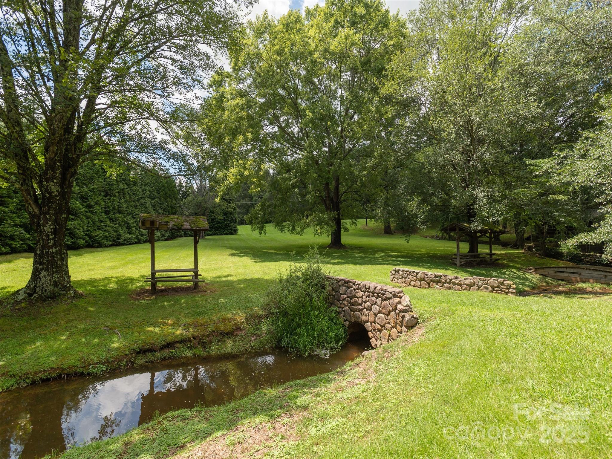8826 Boylston Highway Property Photo 19