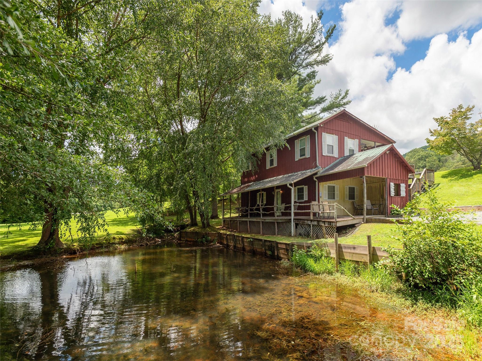 8826 Boylston Highway Property Photo 24