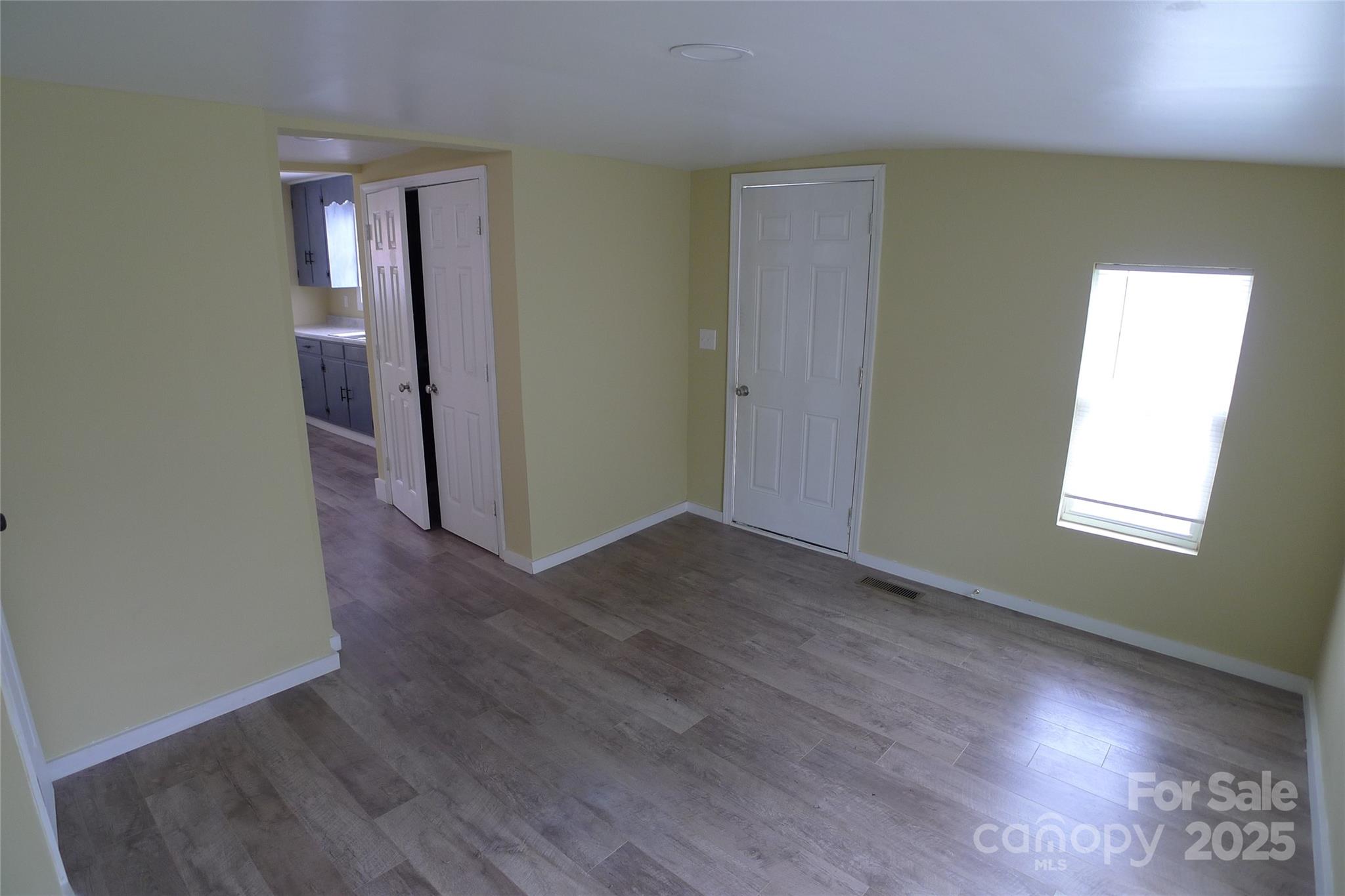 816 Olympia Street 292 Property Photo 9