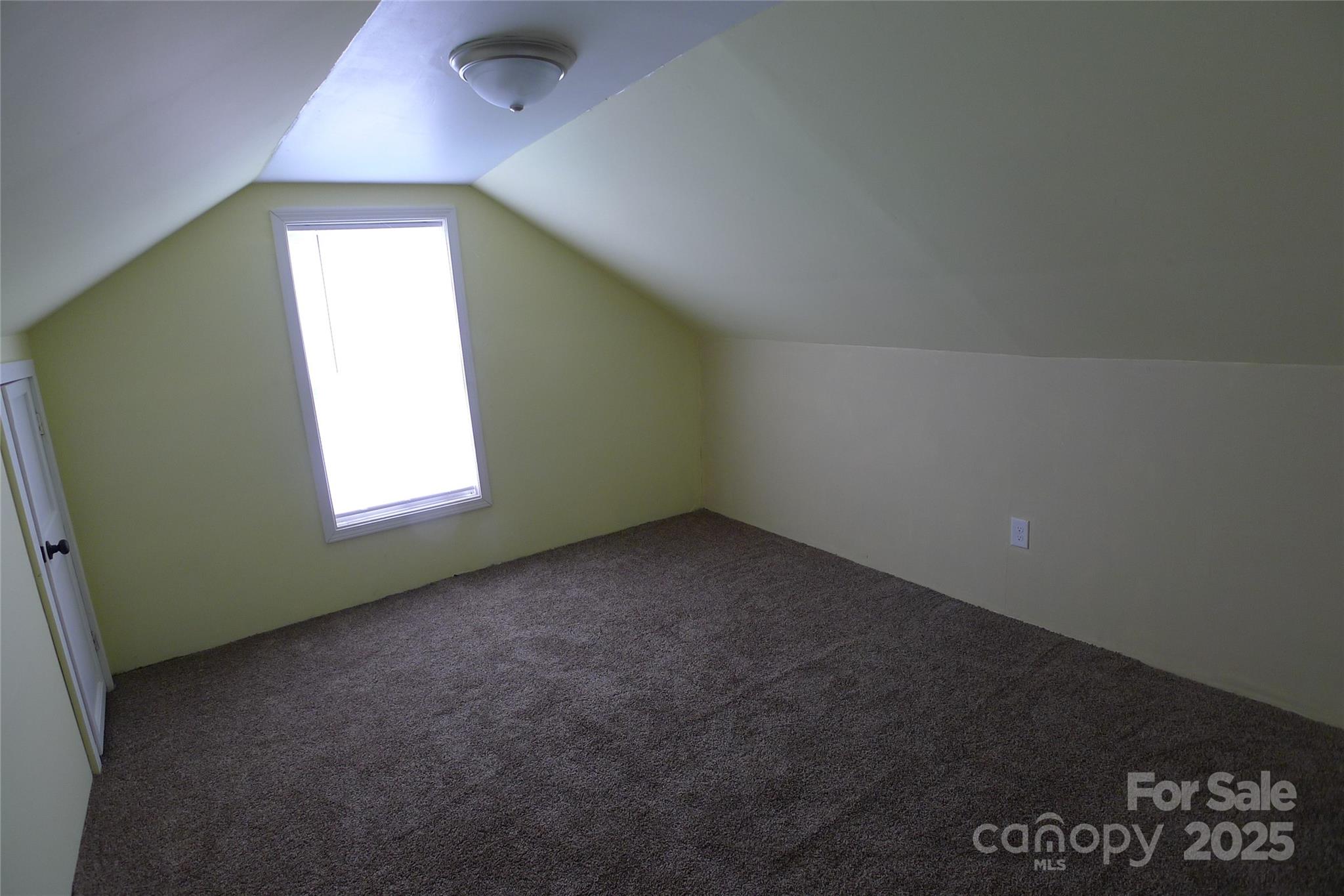 816 Olympia Street 292 Property Photo 24