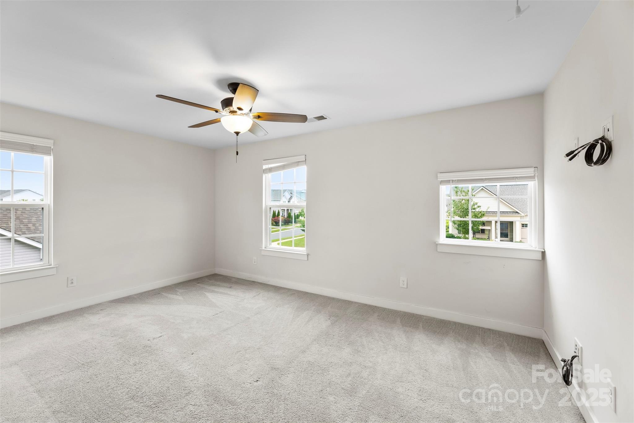 1686 Scarbrough Circle 585 Property Photo 29