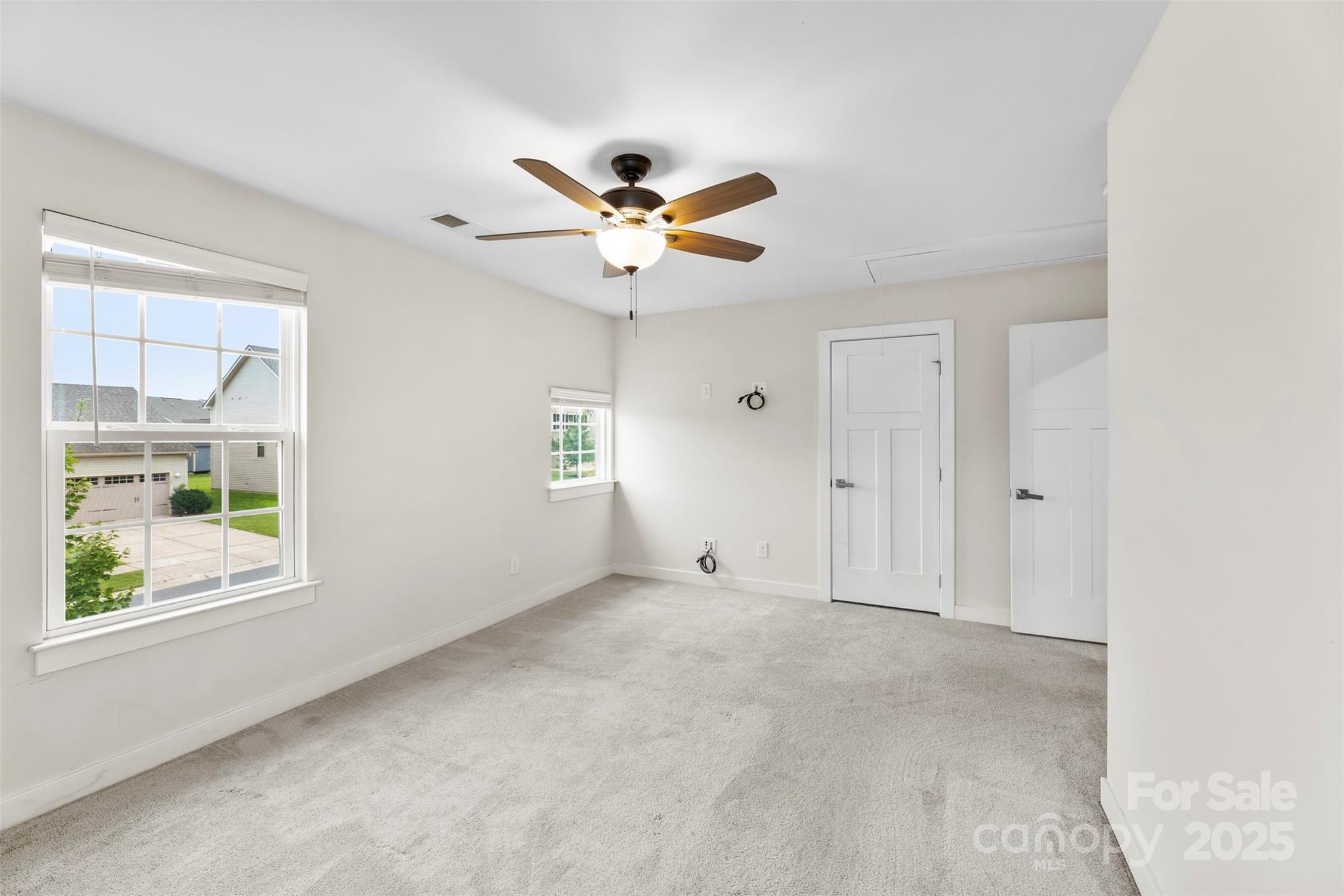 1686 Scarbrough Circle 585 Property Photo 31