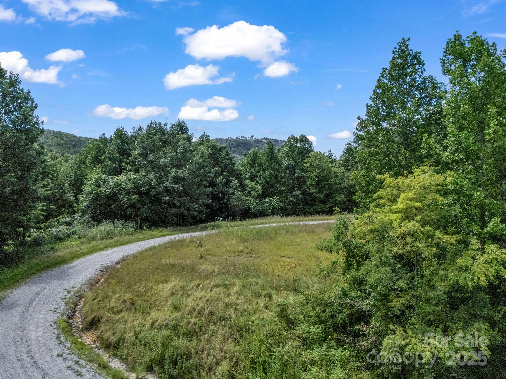 000 Climbing Road Property Photo 20