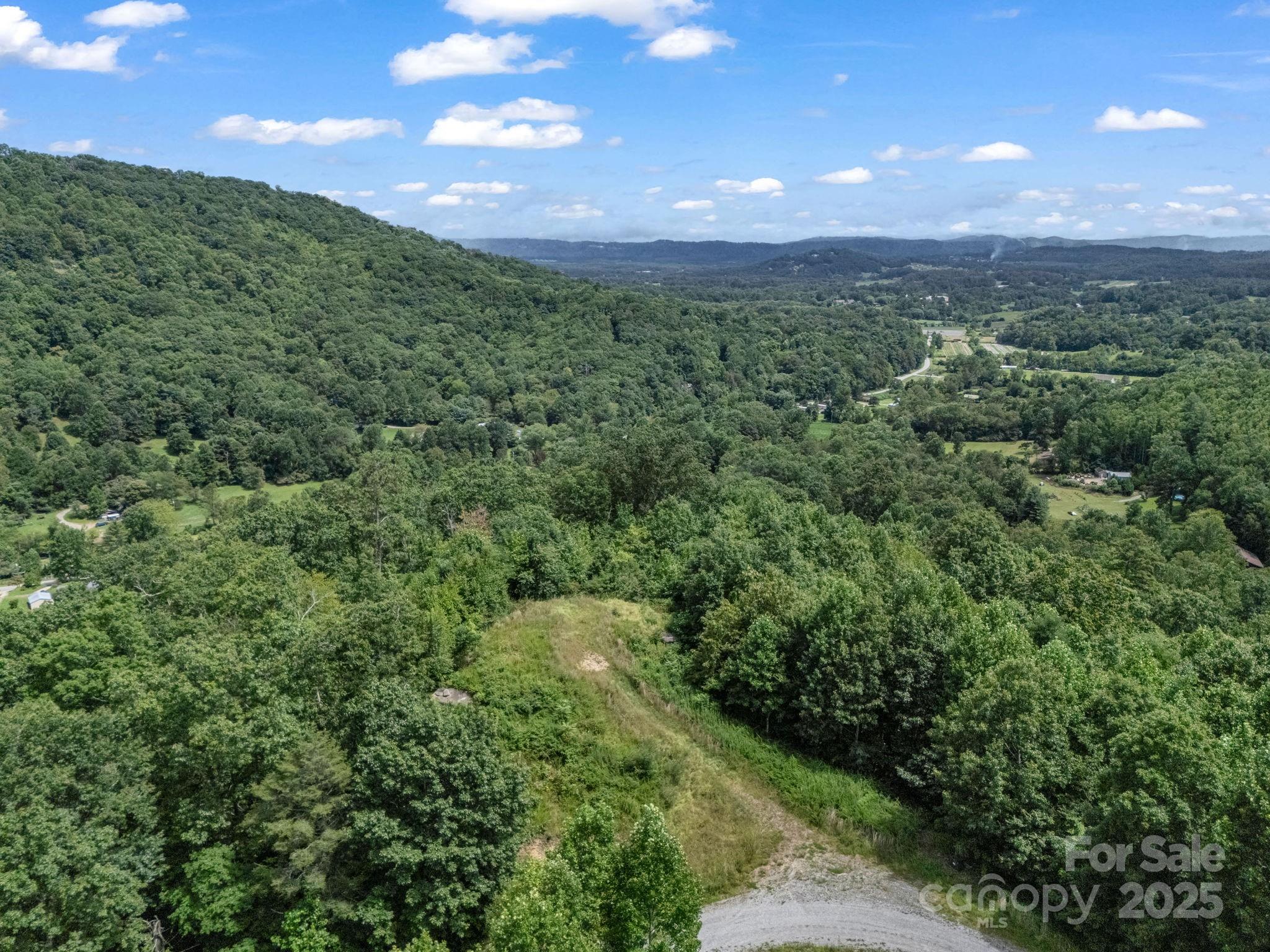 000 Climbing Road Property Photo 24