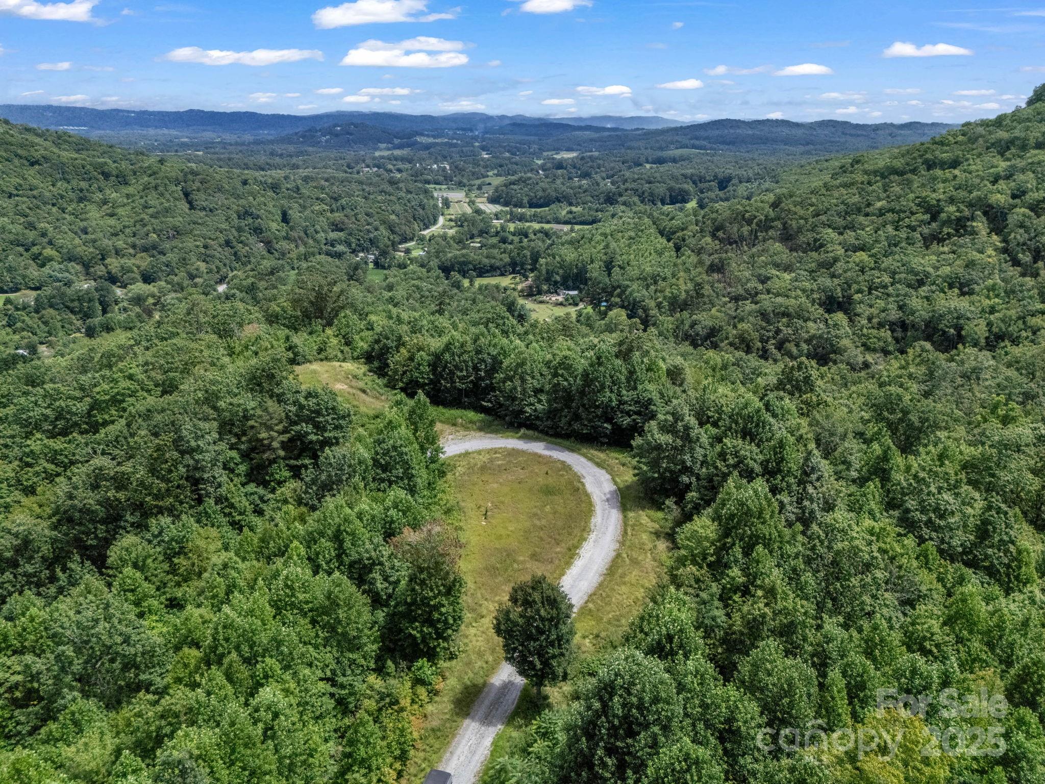 000 Climbing Road Property Photo 26