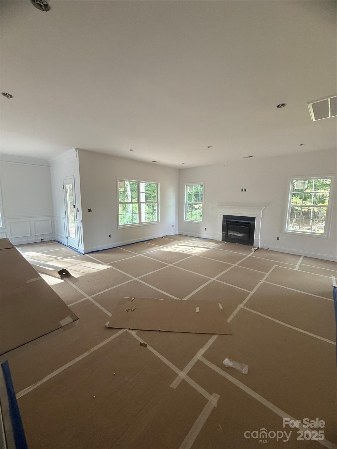 3953 Port Richmond Avenue 16 Property Photo 6