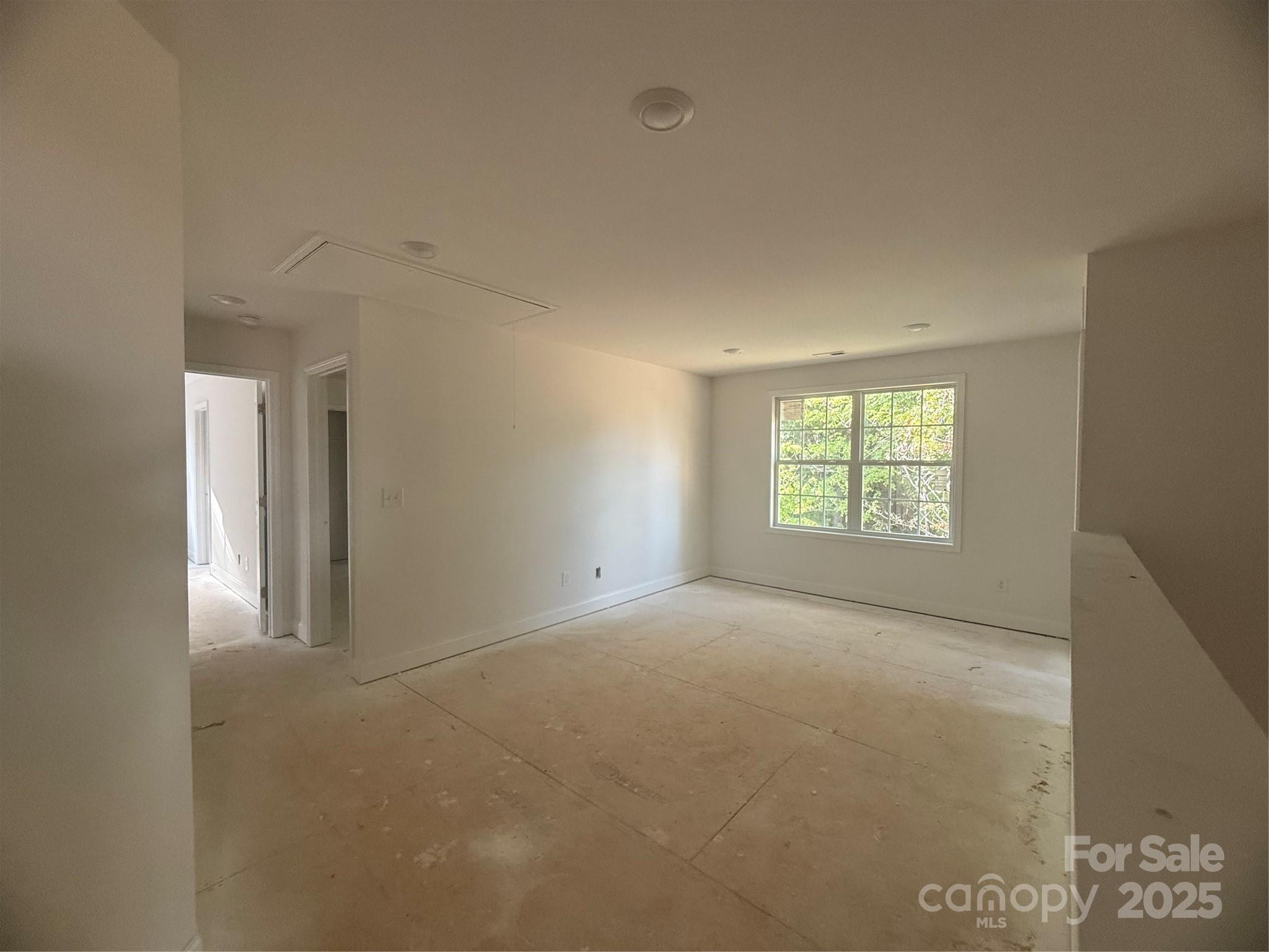 3953 Port Richmond Avenue 16 Property Photo 19