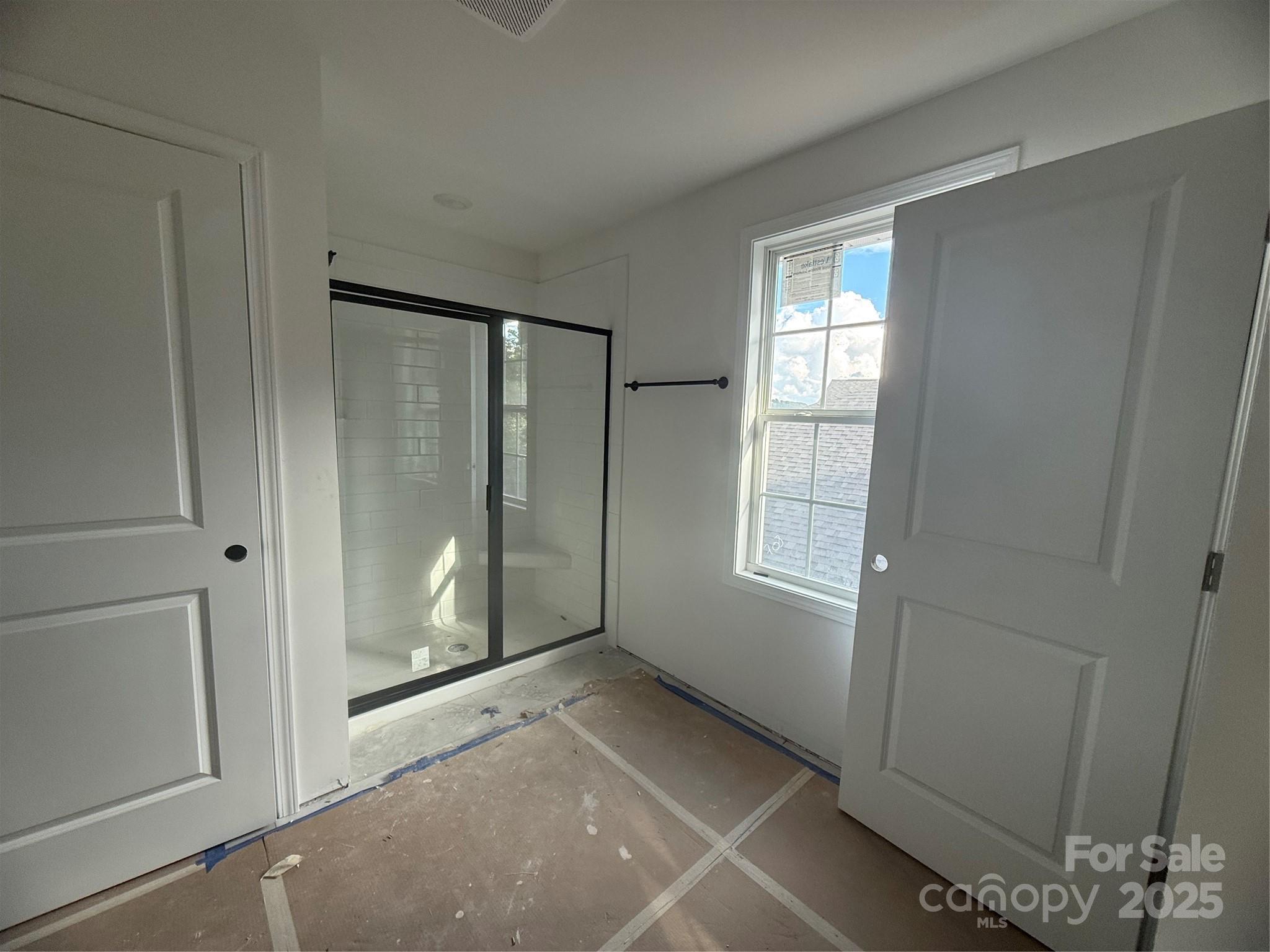 3953 Port Richmond Avenue 16 Property Photo 24