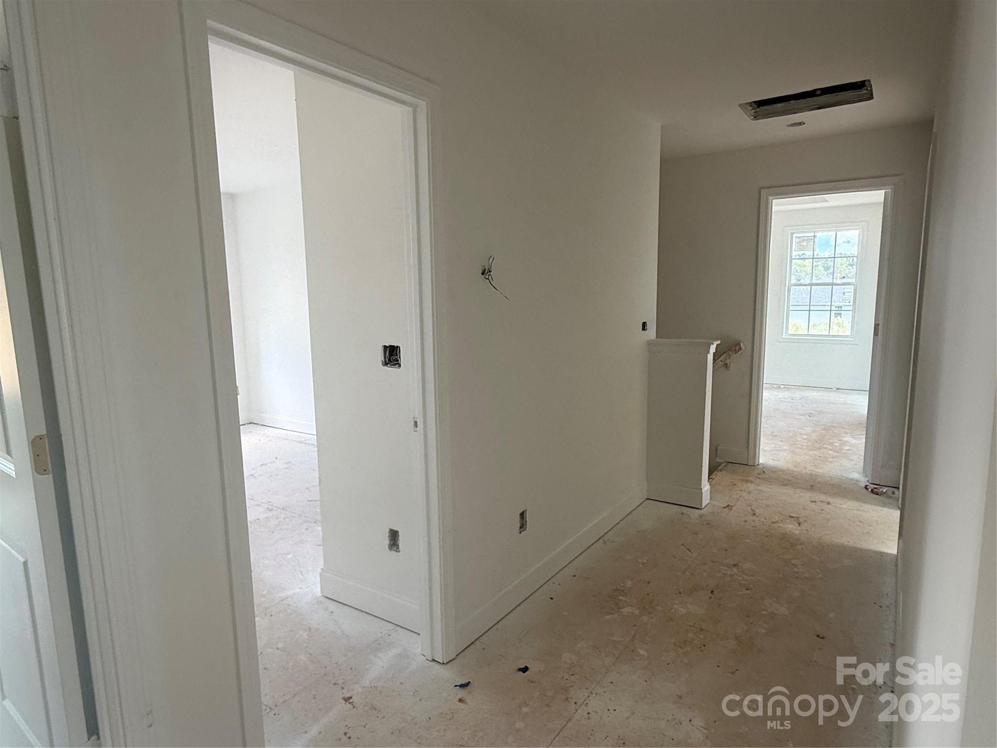 3945 Port Richmond Avenue 18 Property Photo 28