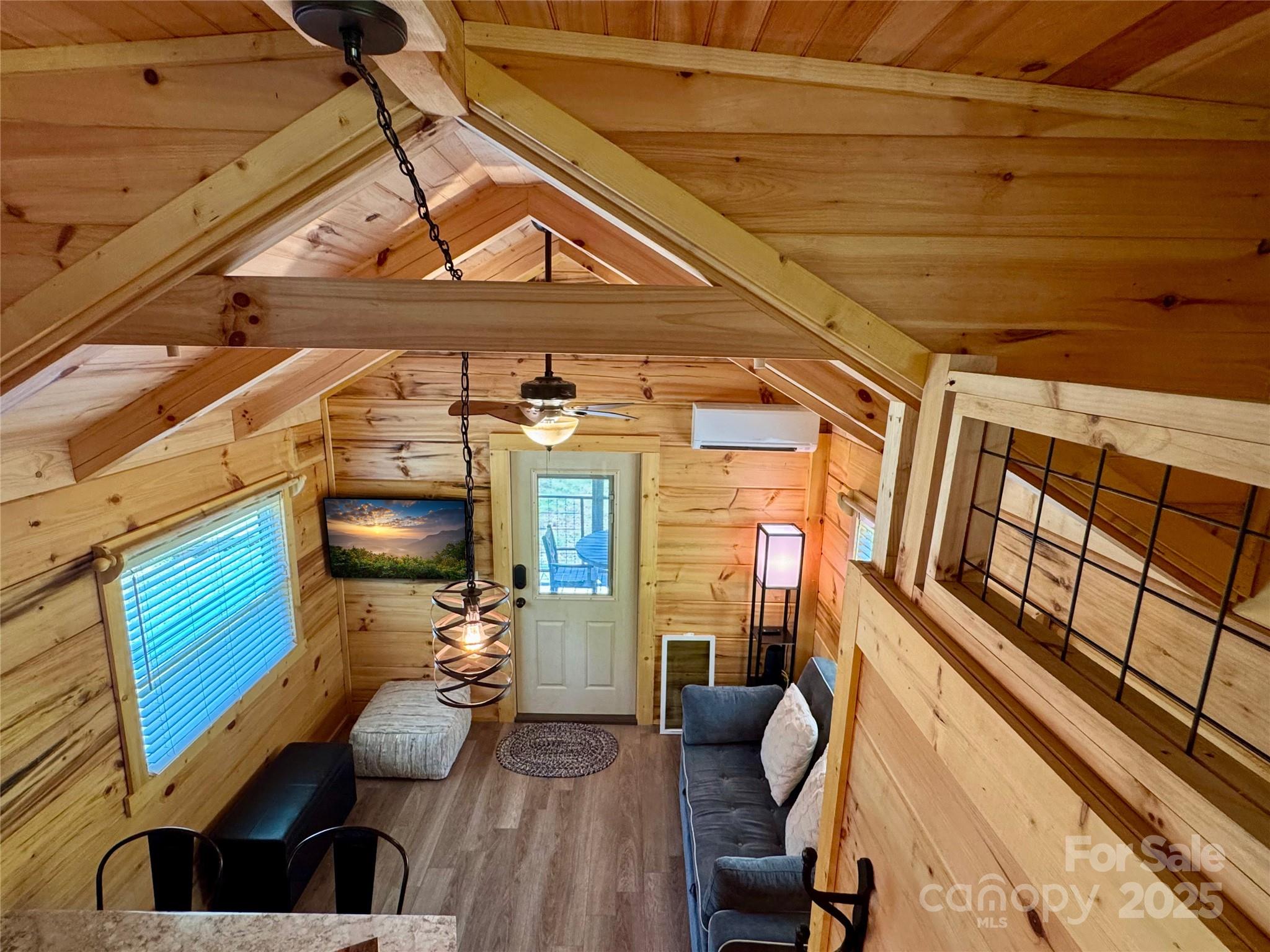 231 Wandering Bear Way Property Photo 23