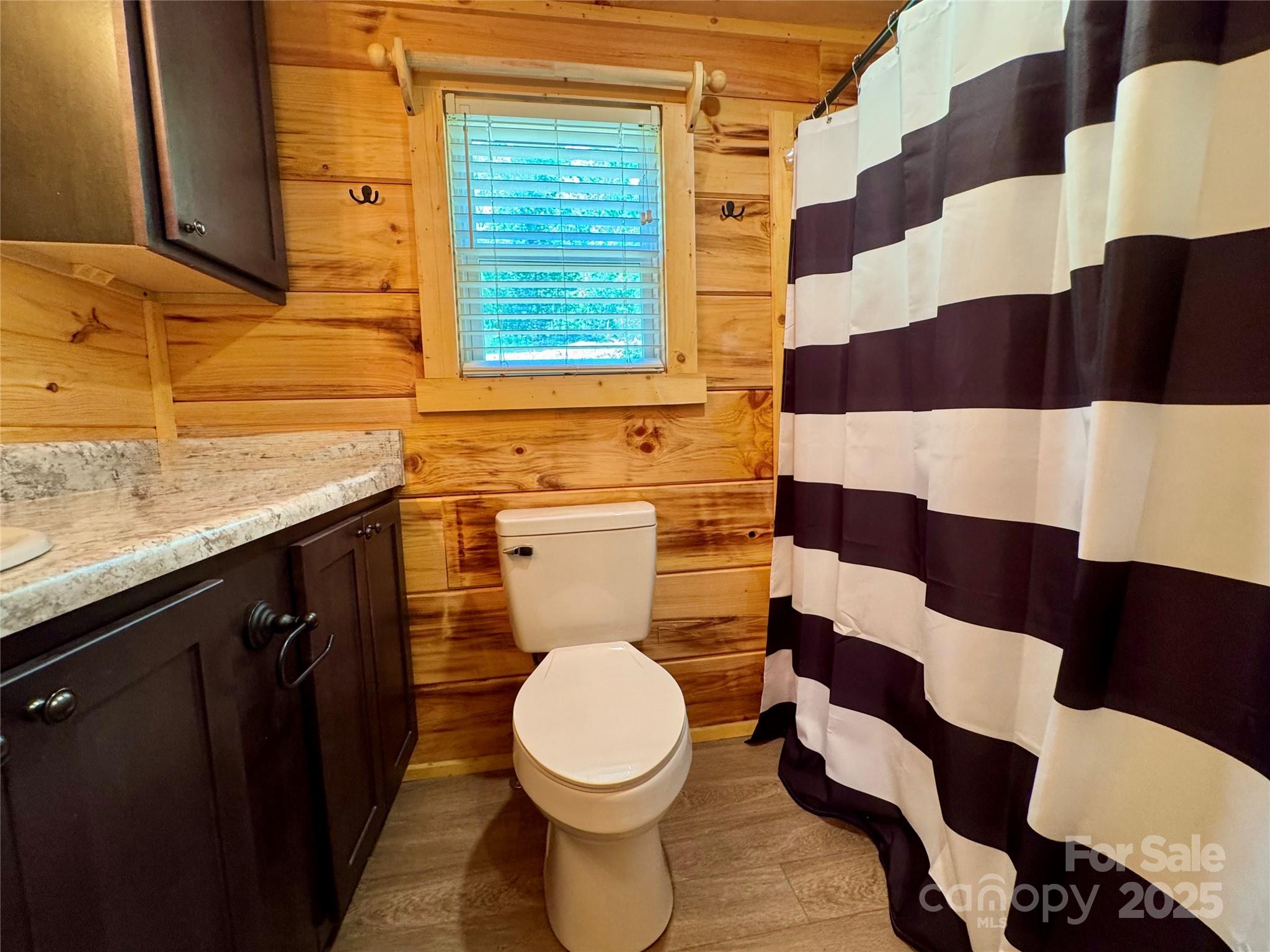 231 Wandering Bear Way Property Photo 27