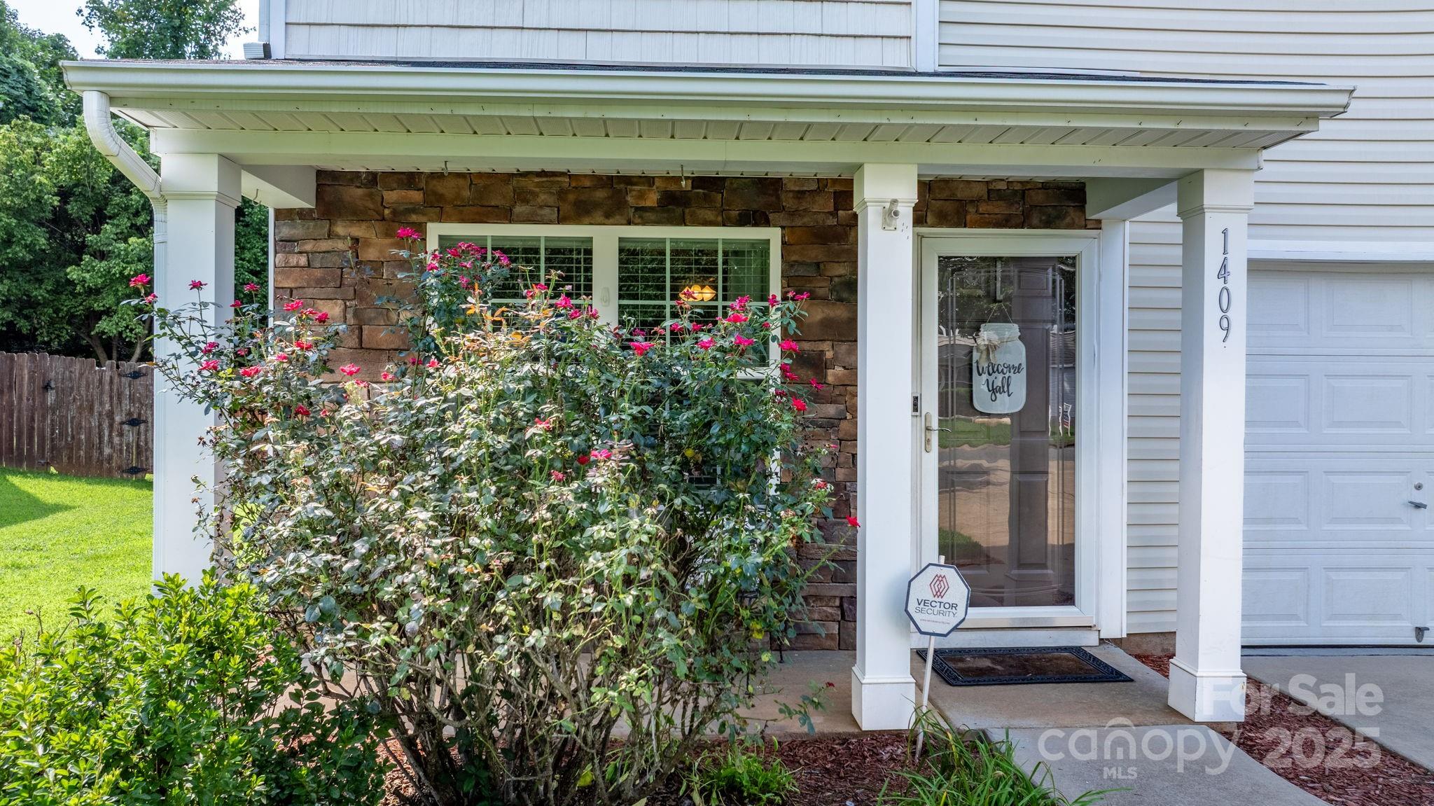 1409 River Run Road Property Photo 4