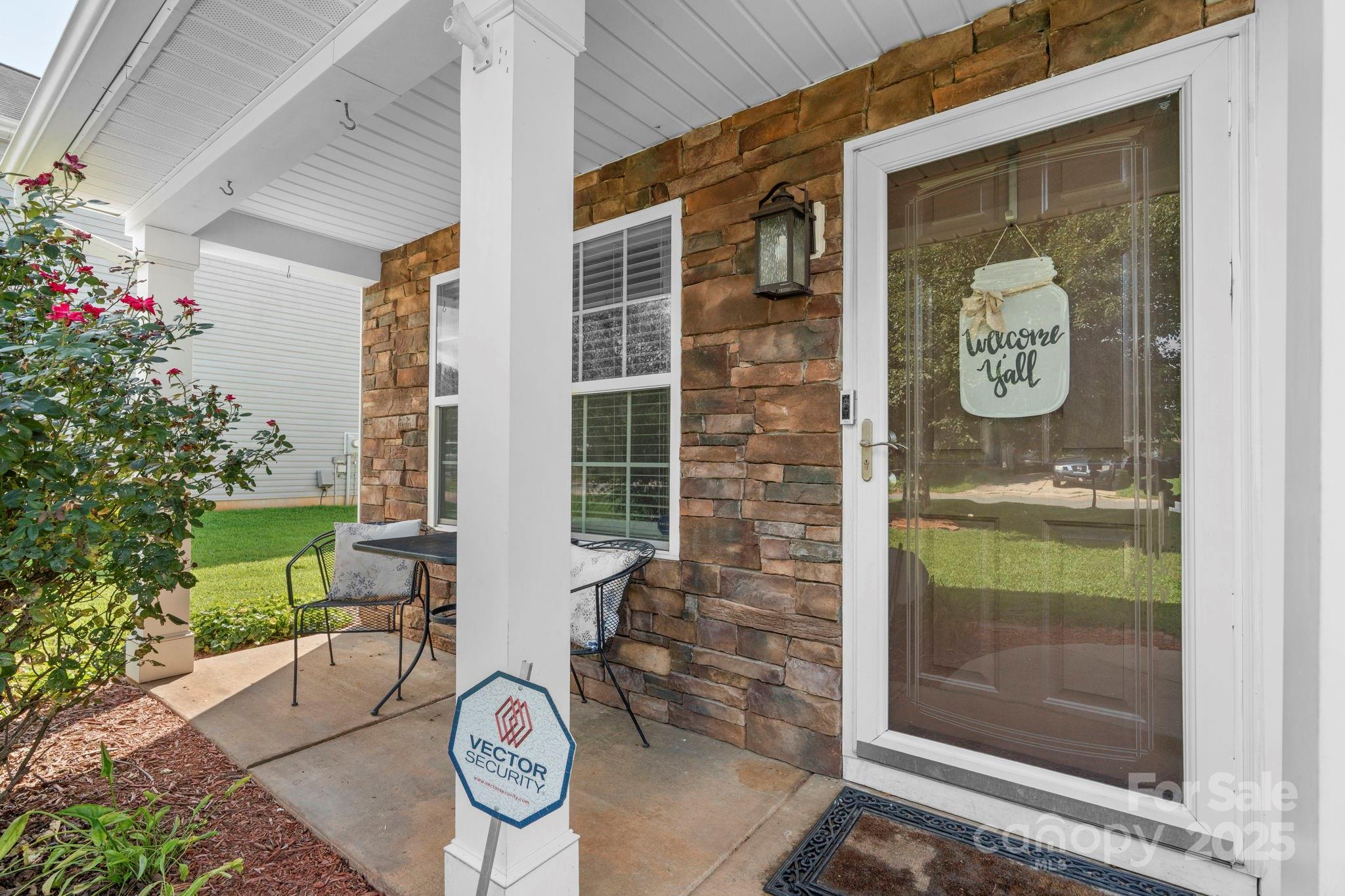 1409 River Run Road Property Photo 5