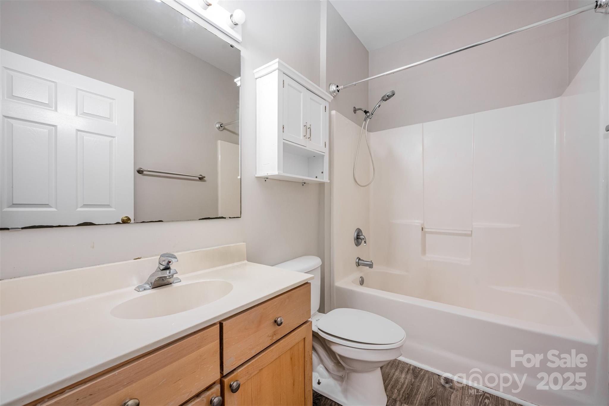 21252 Hickory Street Property Photo 13