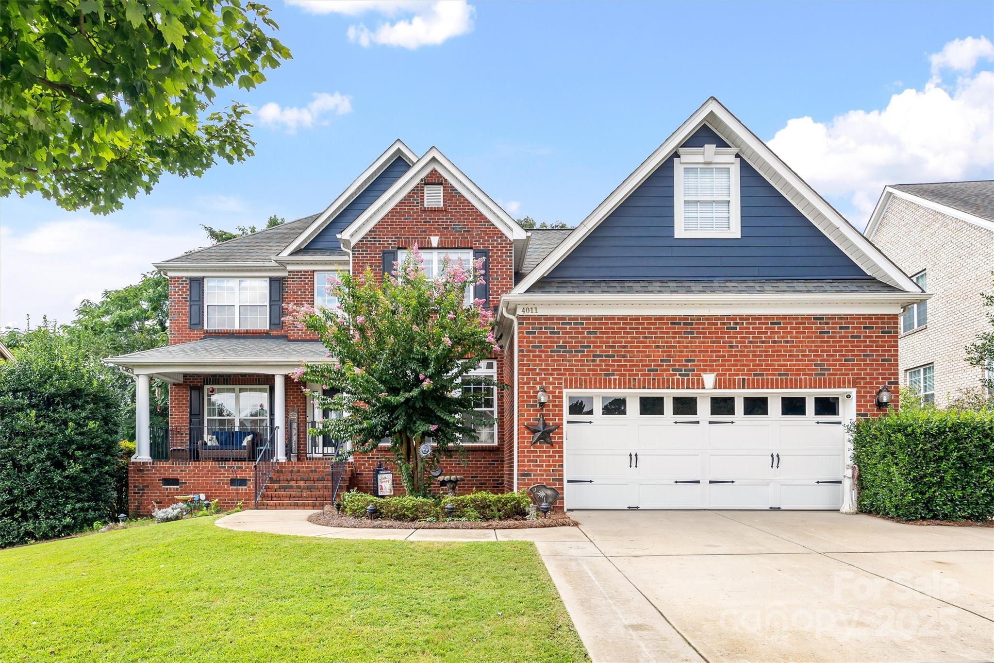 4011 W Sandy Trail Property Photo 3