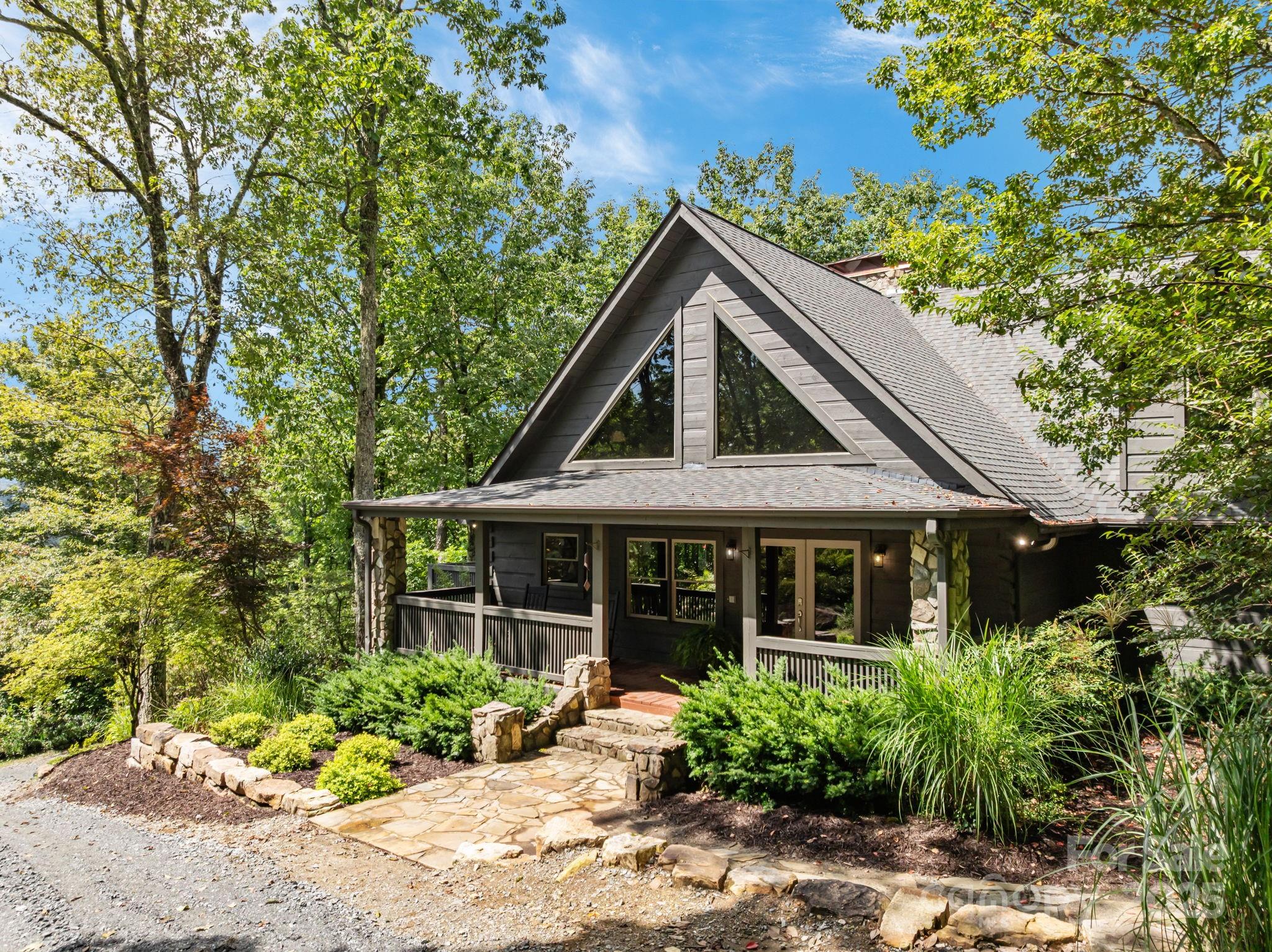 670 Barber Road Property Photo 2