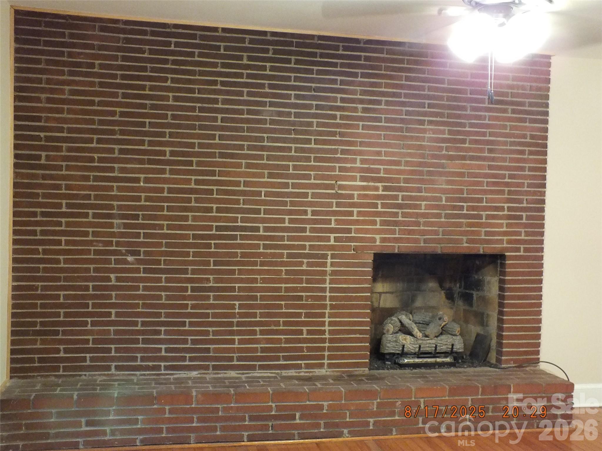 414 Springs Street Property Photo 11