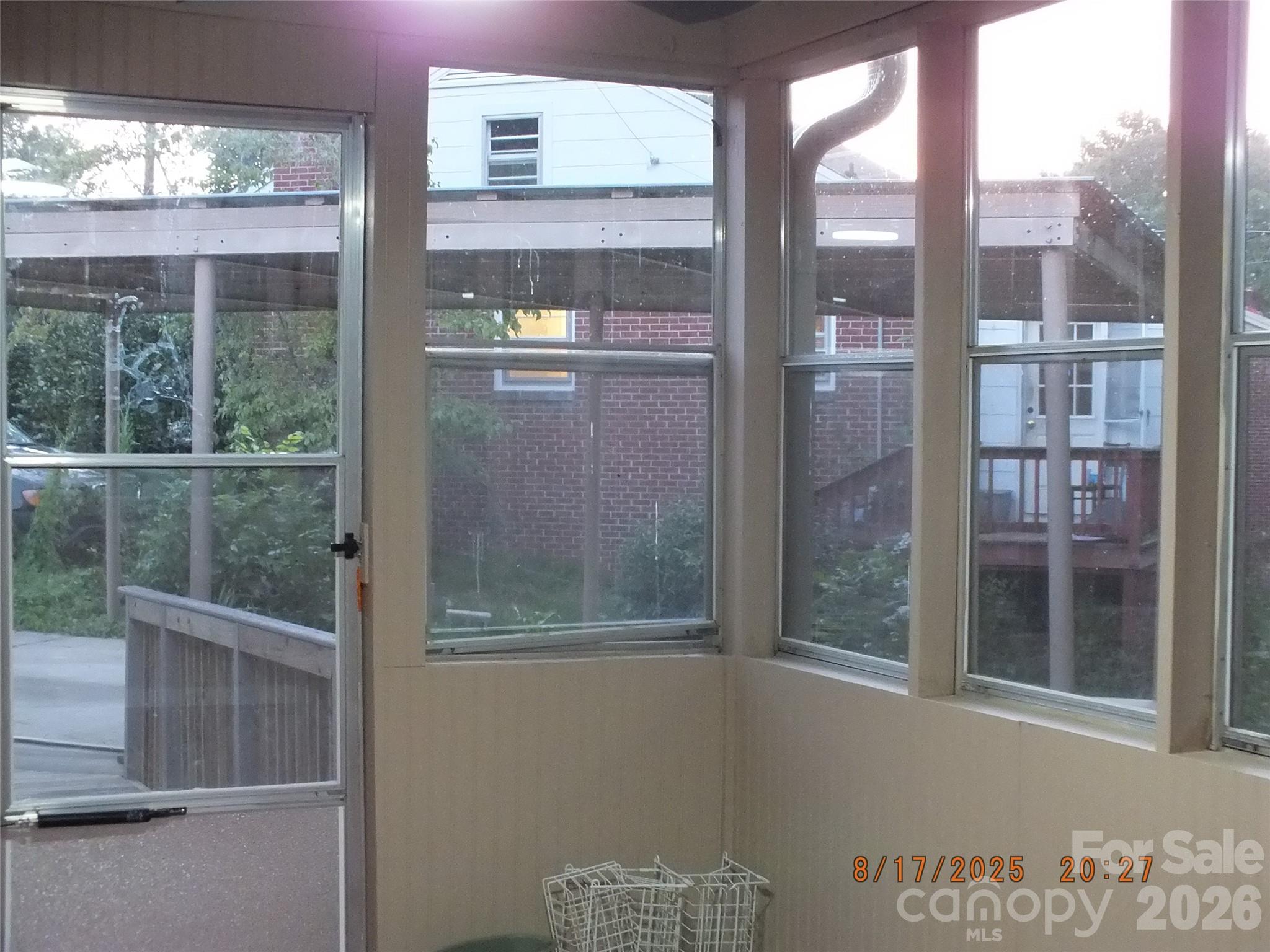 414 Springs Street Property Photo 22