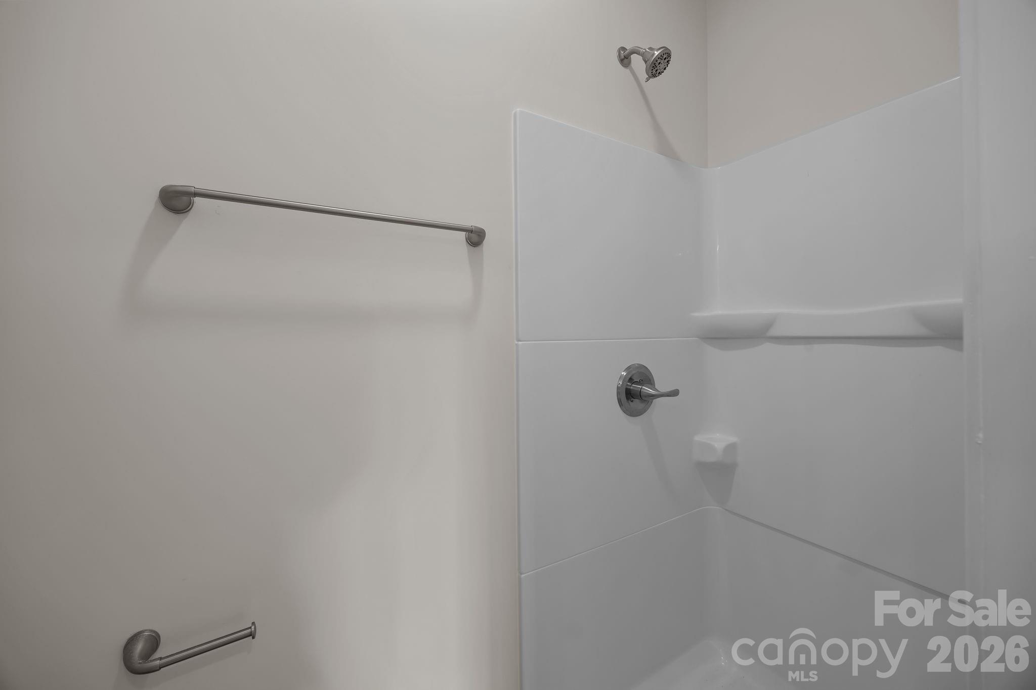1270 N Shaver Street Property Photo 19