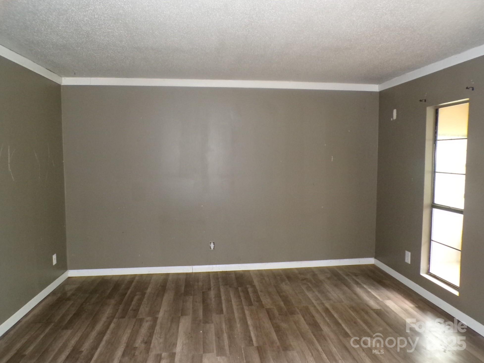 620 Hutch Mountain Road Property Photo 13