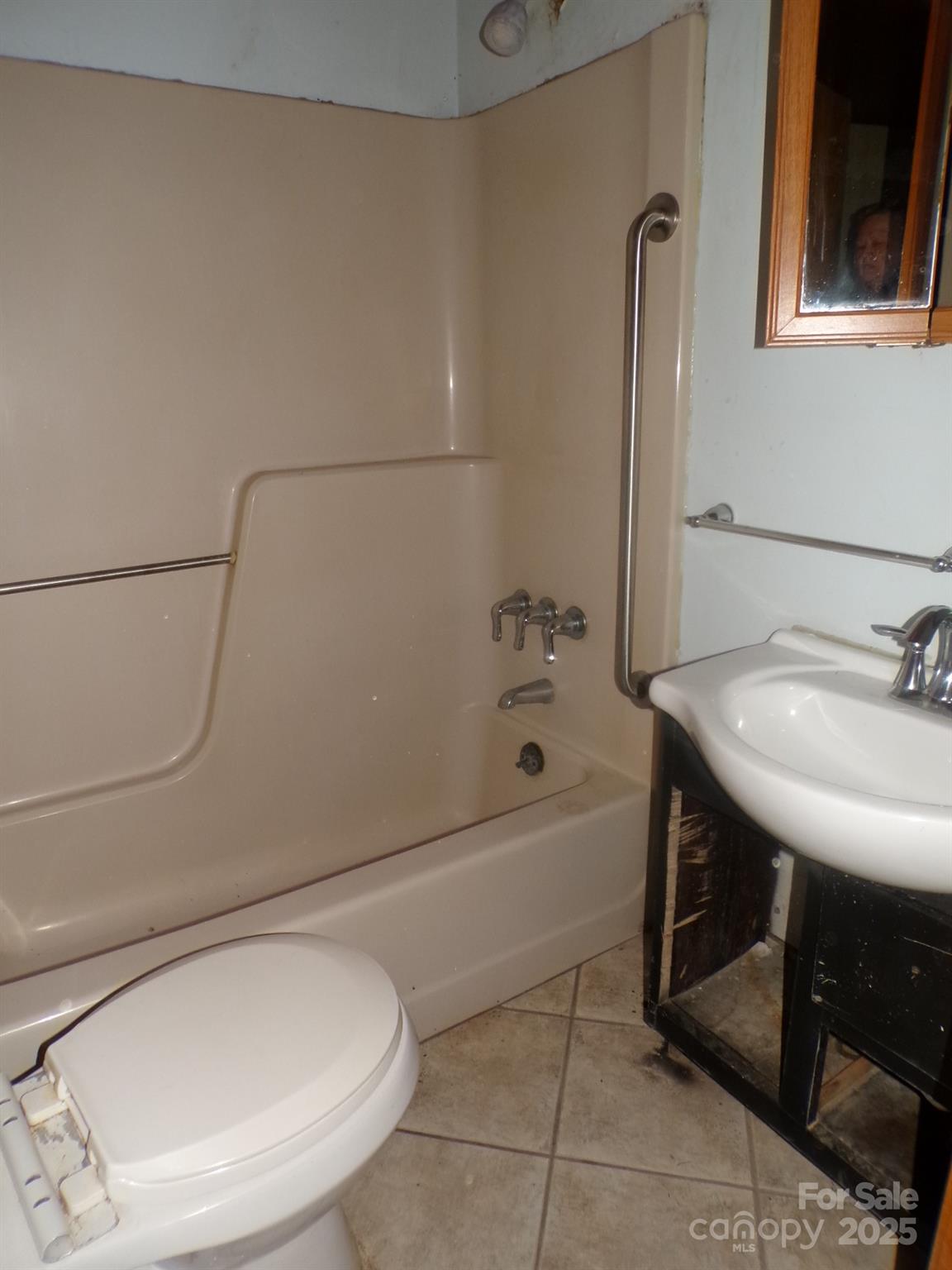 620 Hutch Mountain Road Property Photo 14