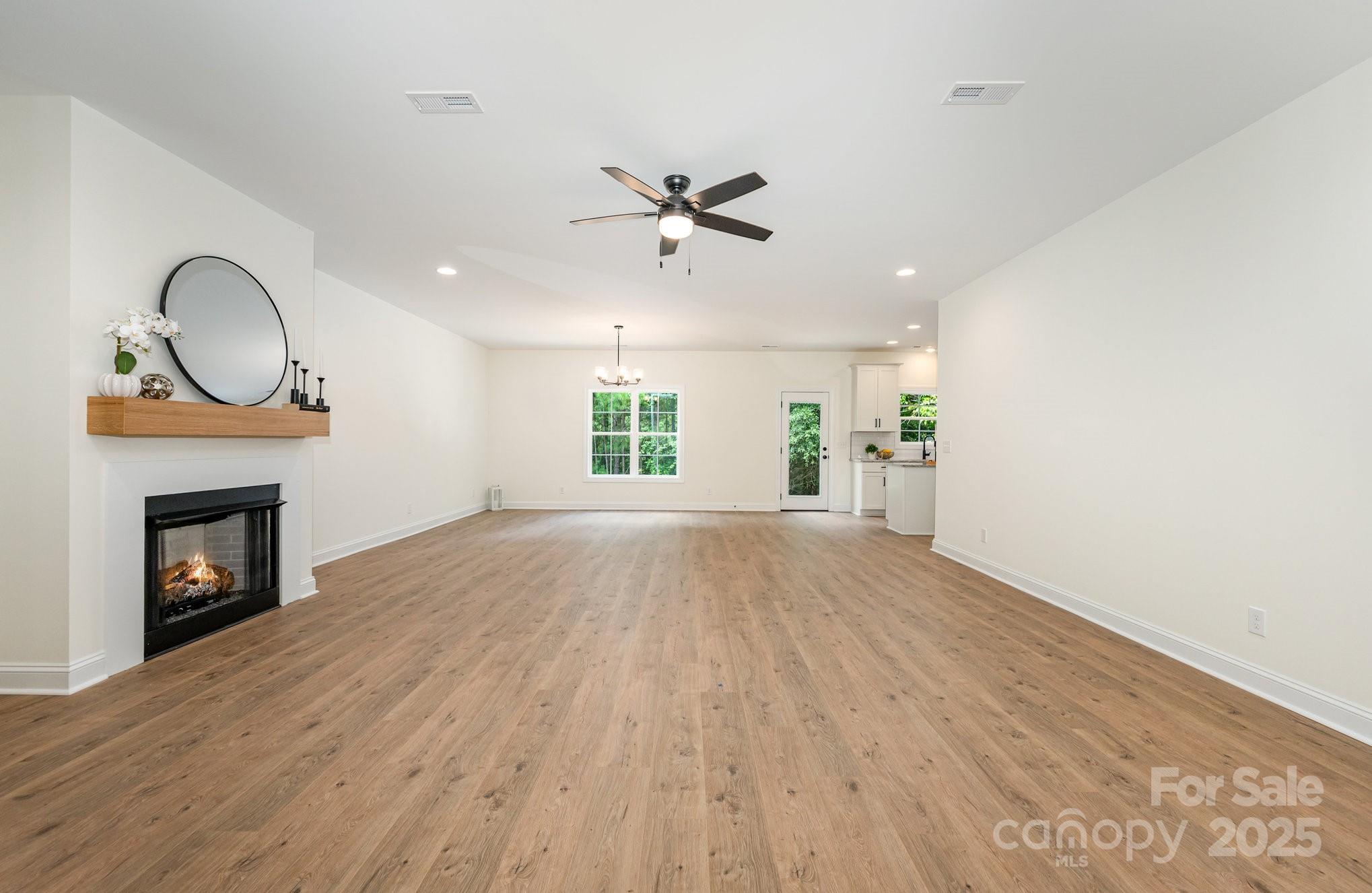 1105 Rudder Circle Property Photo 7