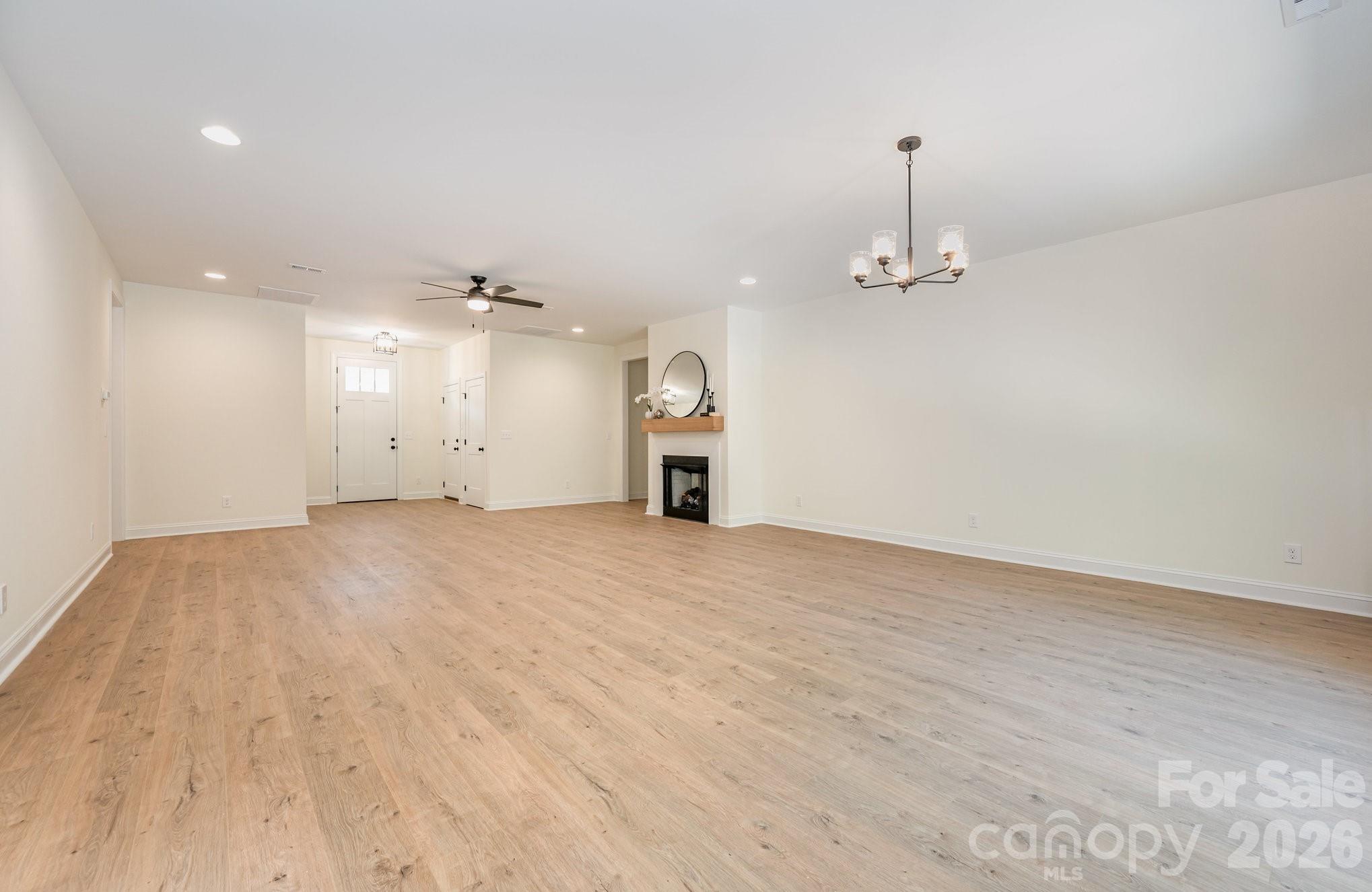 1105 Rudder Circle Property Photo 13